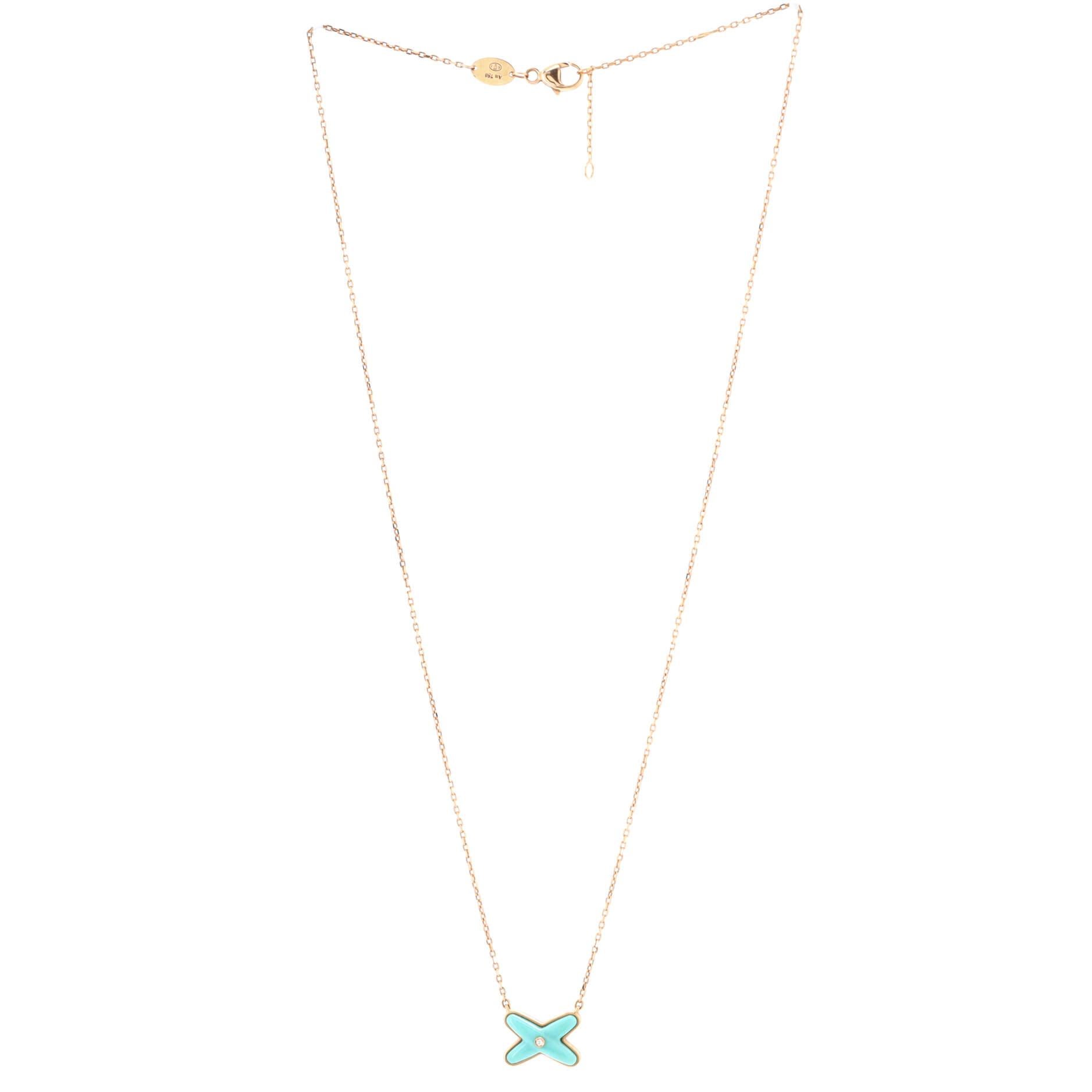 Condition: Very good. Moderate wear throughout.
Accessories: No Accessories
Measurements: Length: 16.50 - 15.00 