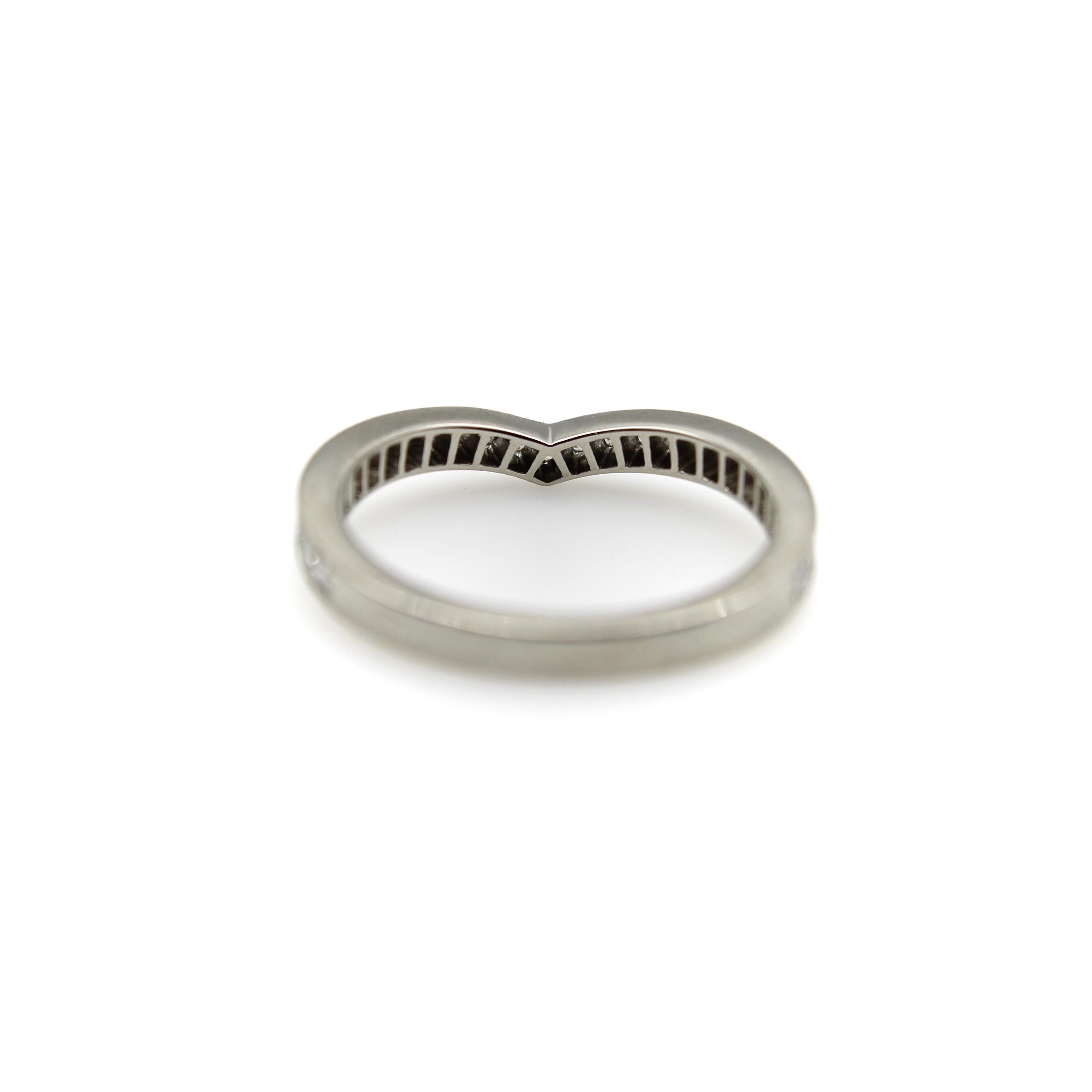 Chaumet Joséphine Aigrette Platinum Diamond Wedding Band For Sale 2