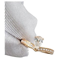 Chaumet Joséphine Aigrette V‑Shape Pear‑Cut Diamond Ring, 18K Rose‑Gold