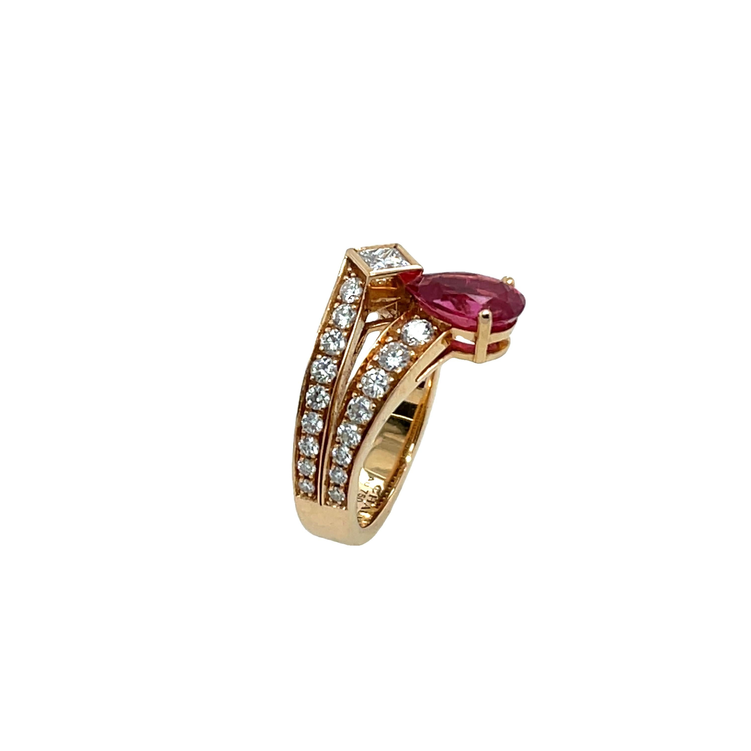 Women's or Men's Chaumet Joséphine Tiara Pink Sapphire Engagement Ring in 18ct Rose Gold For Sale