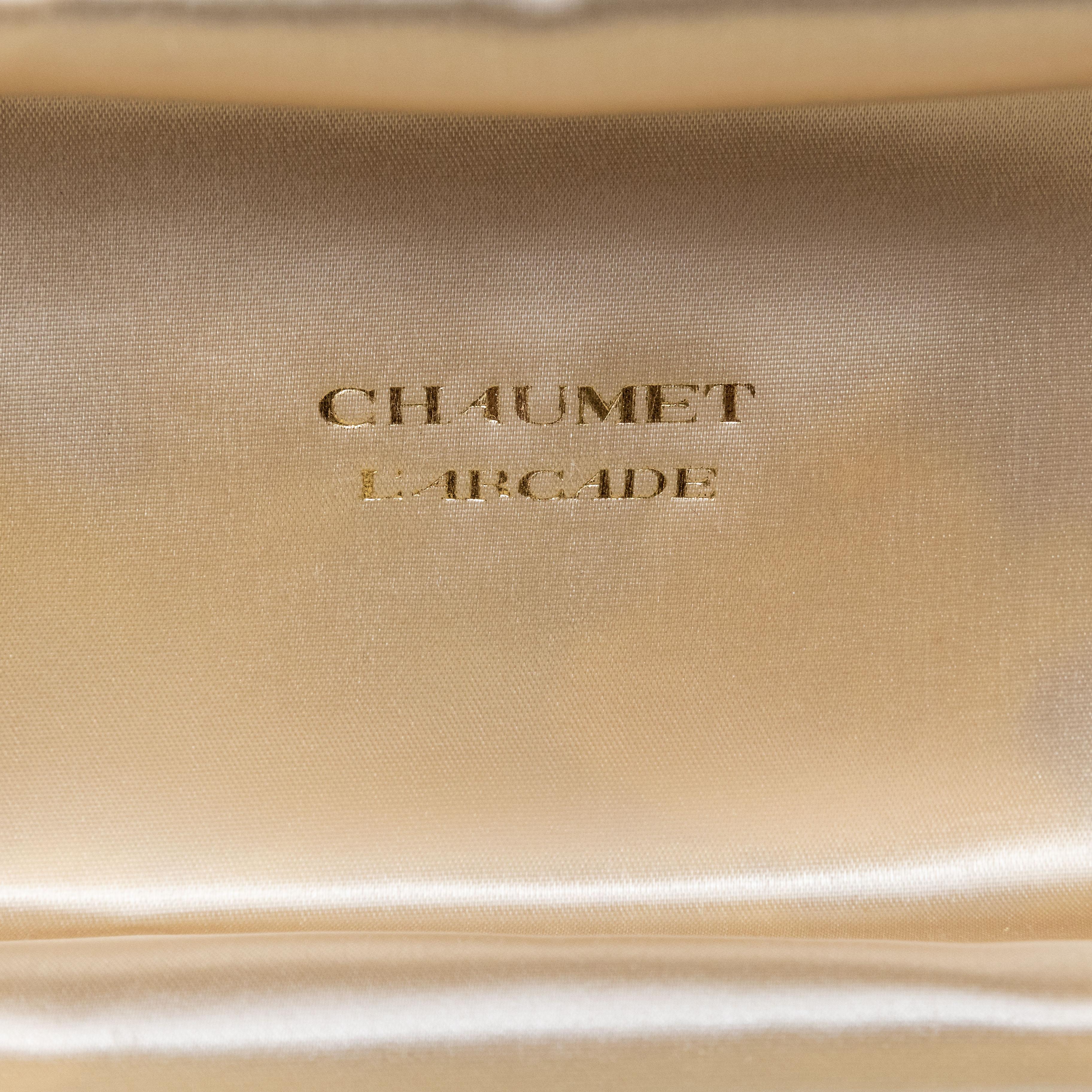 Chaumet L'Arcade Scatola di quarzo blu a occhio di gatto con intarsio di fagiano in argento dorato In condizioni buone in vendita a Kastrup, DK