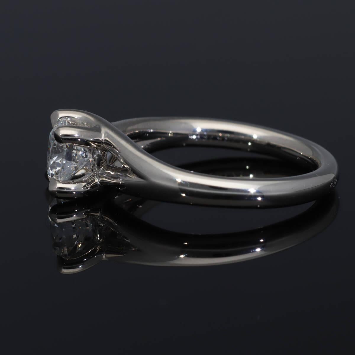 Chaumet Liens solitaire 0,70 carat E-VS1-VG Diamant Bague en platine  US 4 en vente 3