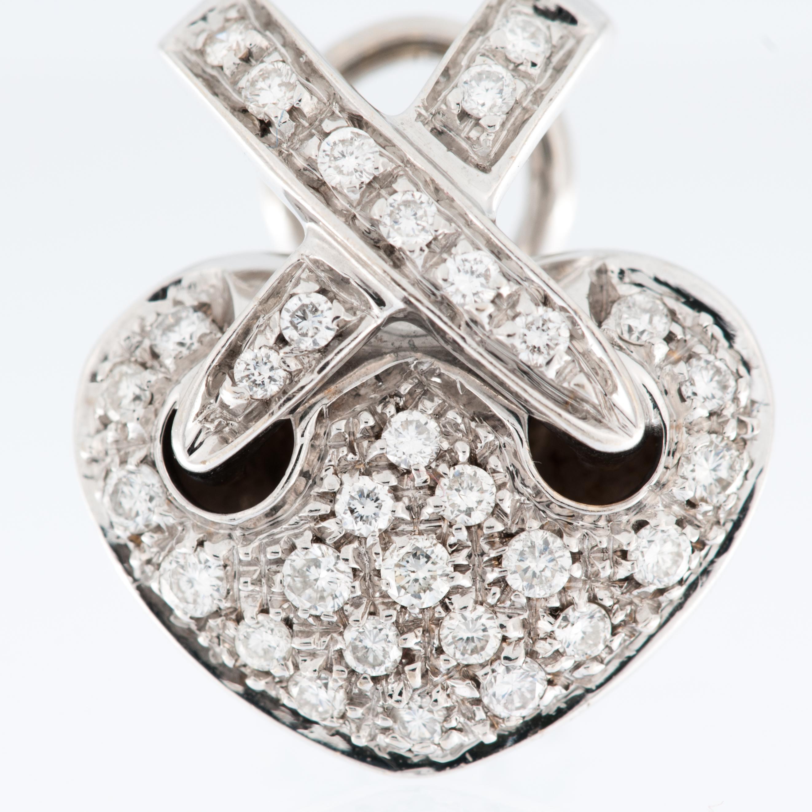 Brilliant Cut Chaumet Liens Style 18kt White Gold Heart Earrings with Diamonds For Sale