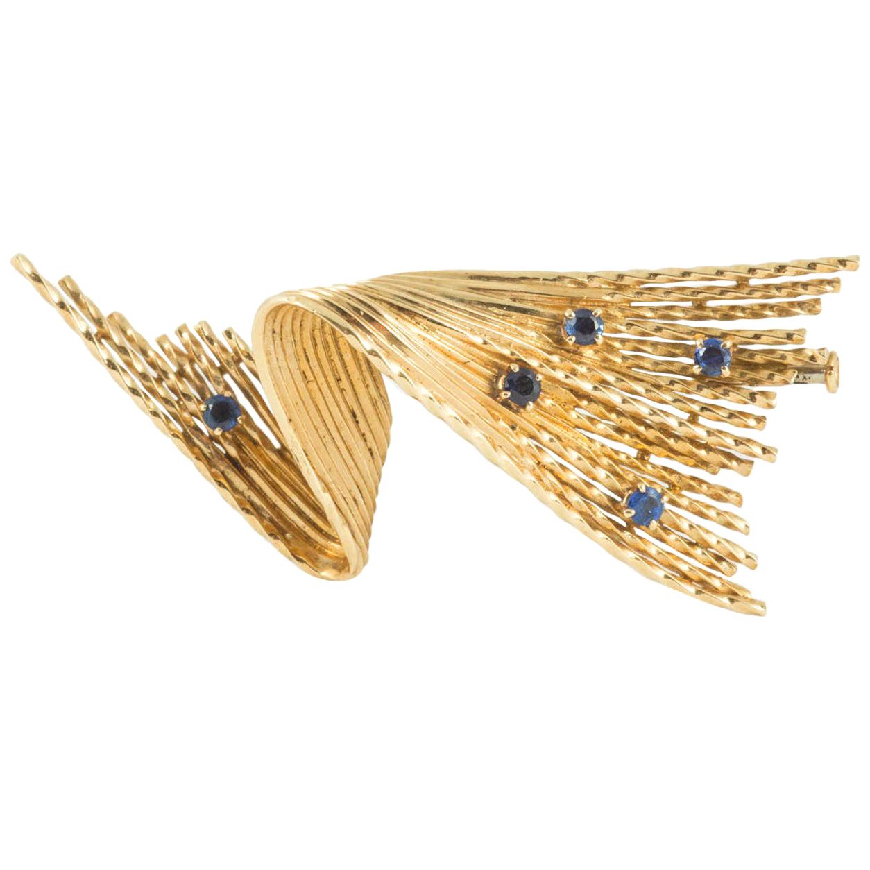 Chaumet of Paris Brooch of Abstract Design, Gold & Sapphires, French, circa 1950 For Sale