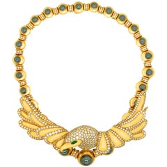 Chaumet Paris 18 Karat Yellow Gold Diamond Eagle Head Choker Style Necklace