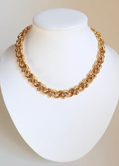 Chaumet Paris 18 Karat Yellow Gold Heart Necklace