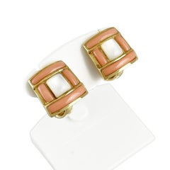 CHAUMET PARIS 18k Yellow Gold, Coral & Mother of Pearl Earrings Vintage