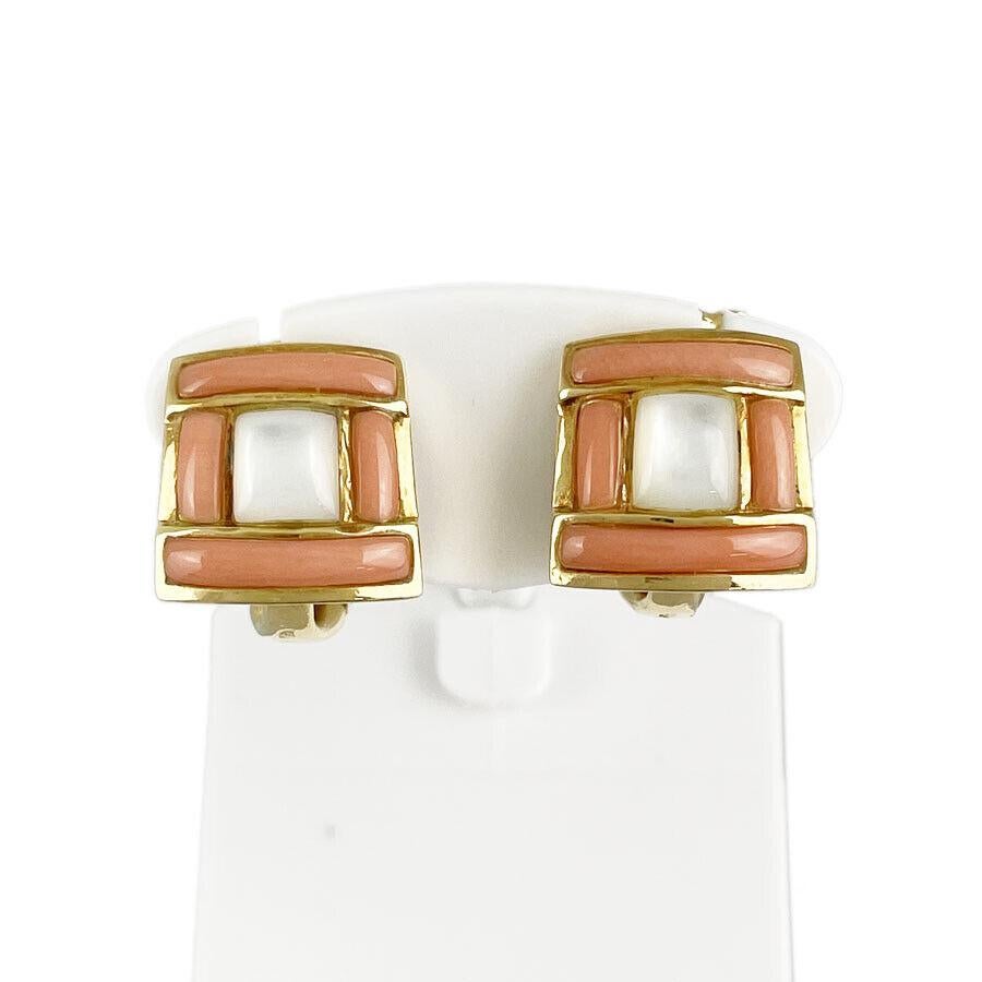 CHAUMET PARIS 18k Yellow Gold, Coral & Mother of Pearl Earrings Vintage For Sale 2