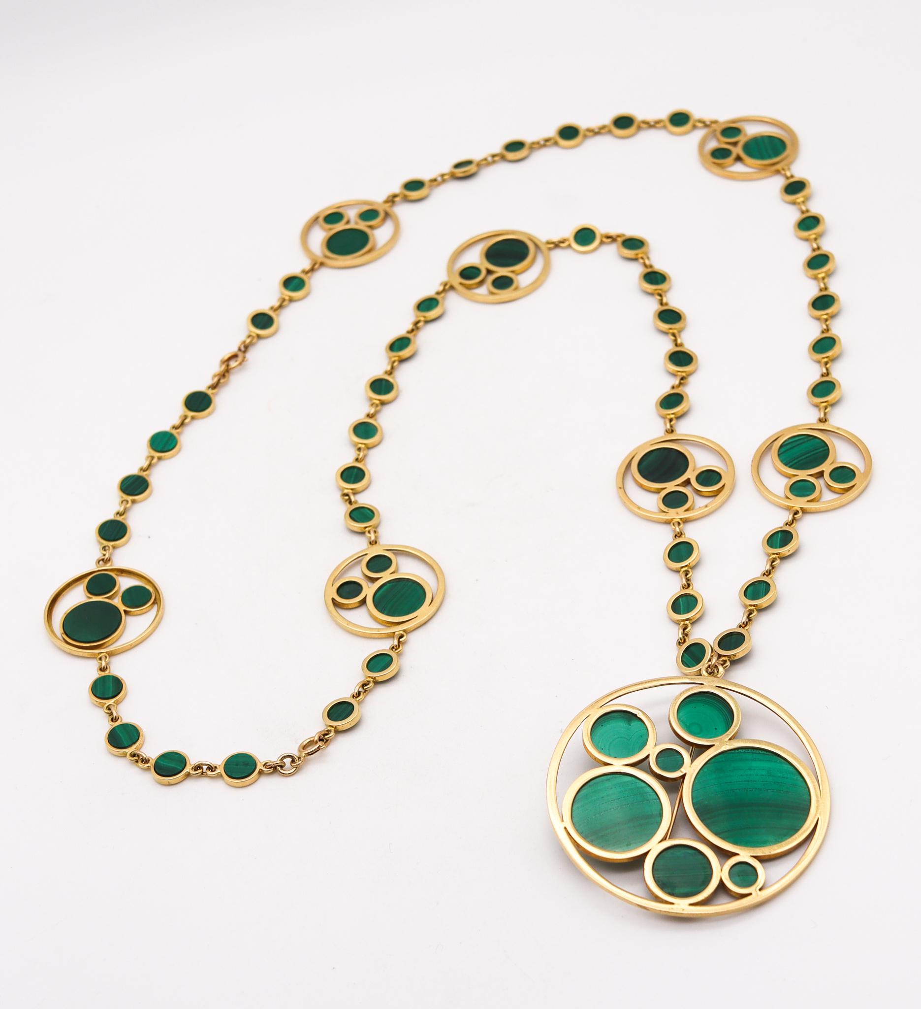 Convertible sautoir necklace designed by Edouard Richard for Chaumet.

Beautiful convertible geometric suite composed by three pieces. This versatile gorgeous necklace sautoir has been created back in the early 1970 in Paris France at the atelier of