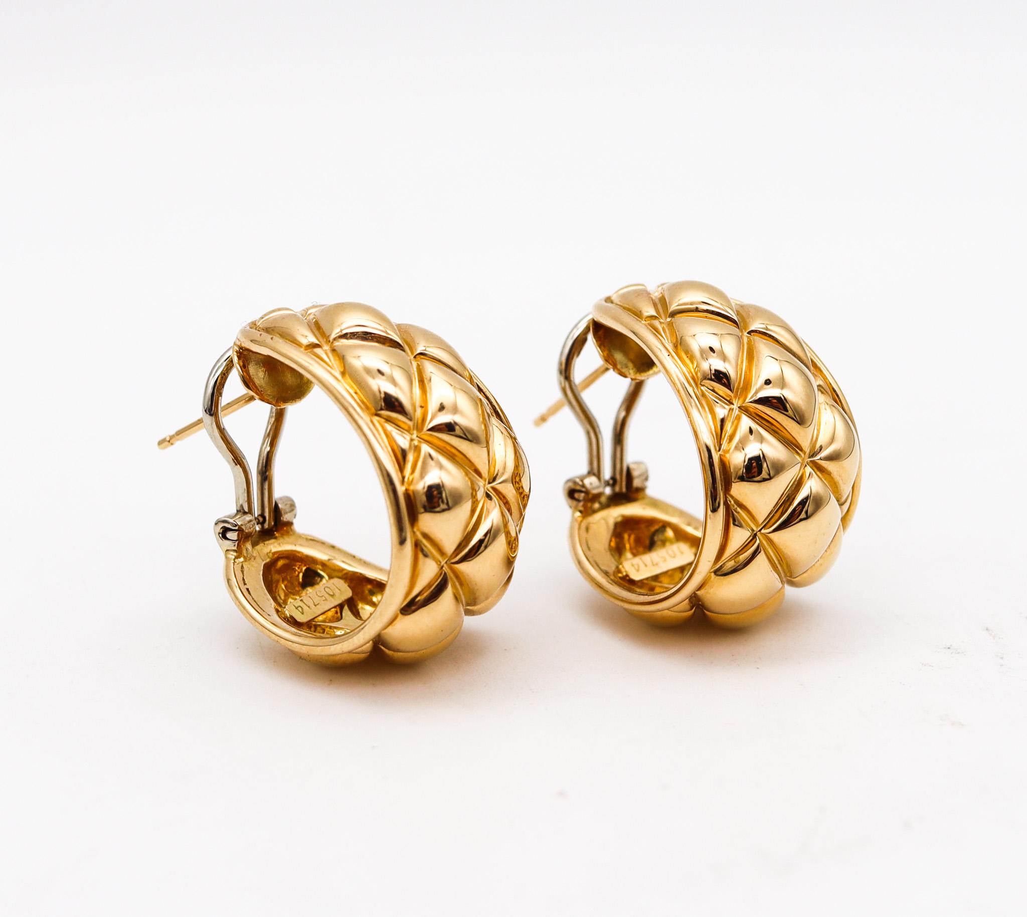 18kt solid gold earrings