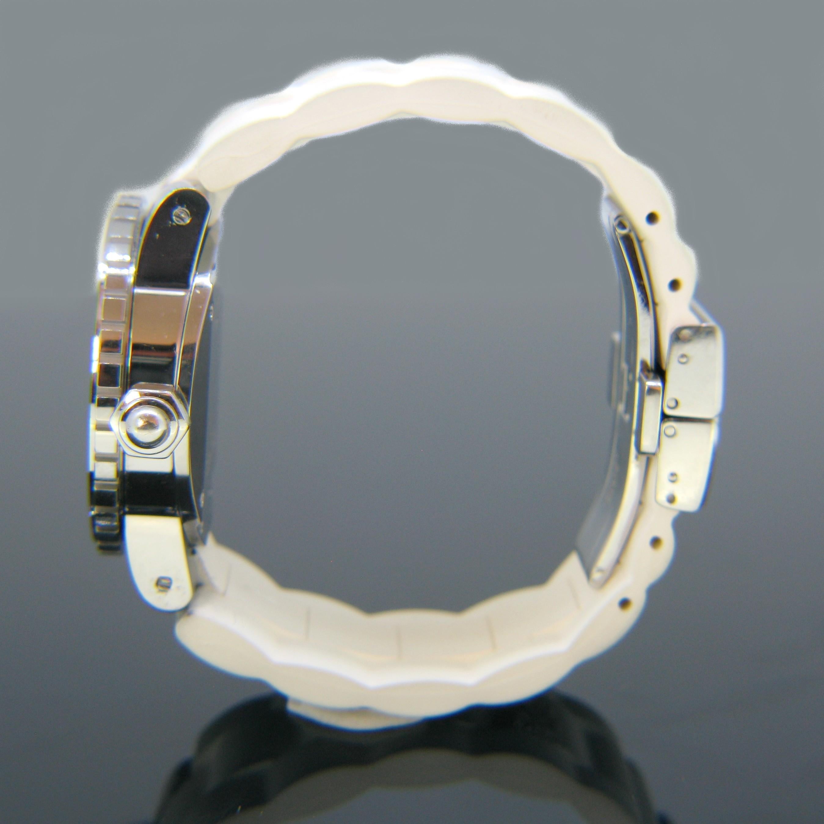 Women's or Men's Chaumet Paris Class One Polished Steel Diamond Wristwatch