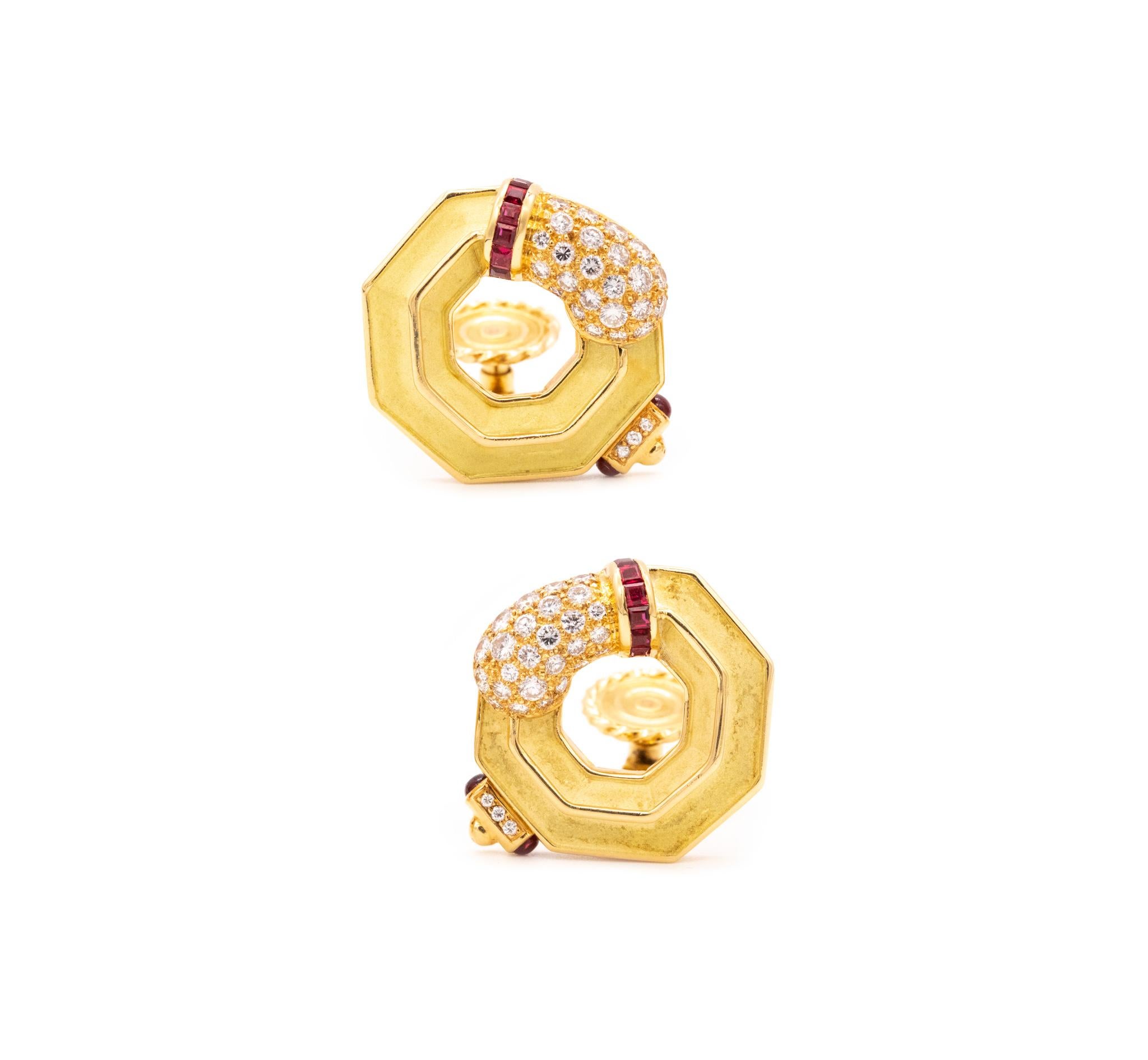 Chaumet Paris Geometric Clip Earring 18Kt Gold with 2.80 Cts Diamonds and Rubies For Sale 1