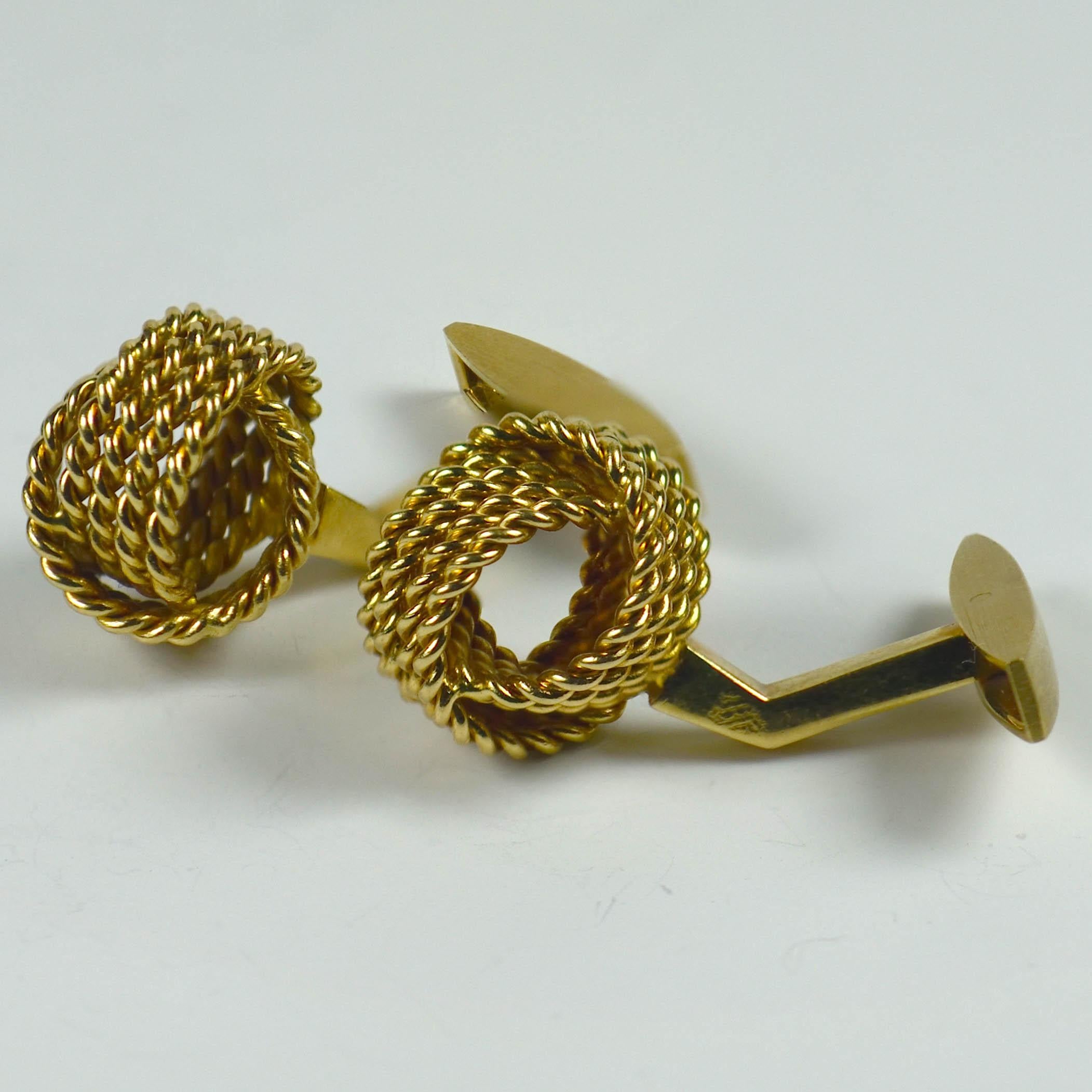 Chaumet Paris Gold Knot Cufflinks In Good Condition In London, GB