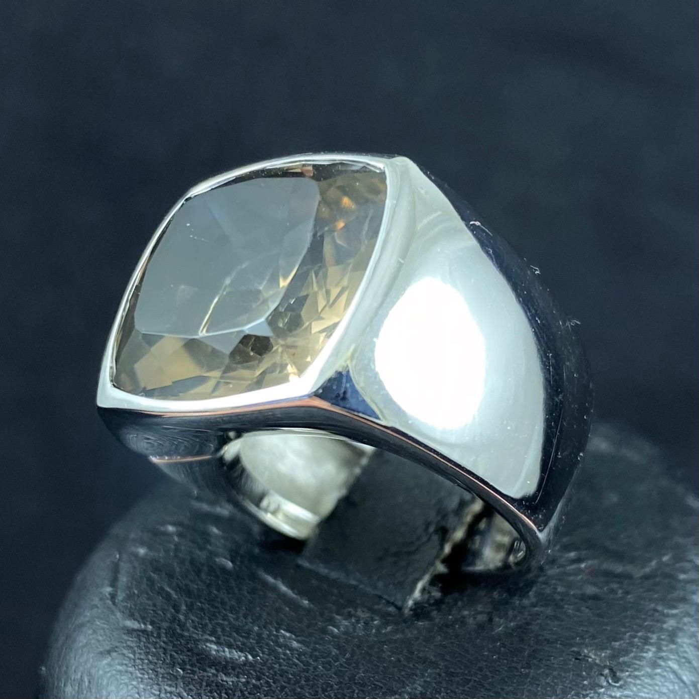 Chaumet Paris Liens Cuarzo Ahumado Oro Blanco 18k Anillo Grande Vestido de Cóctel Francés en venta 2
