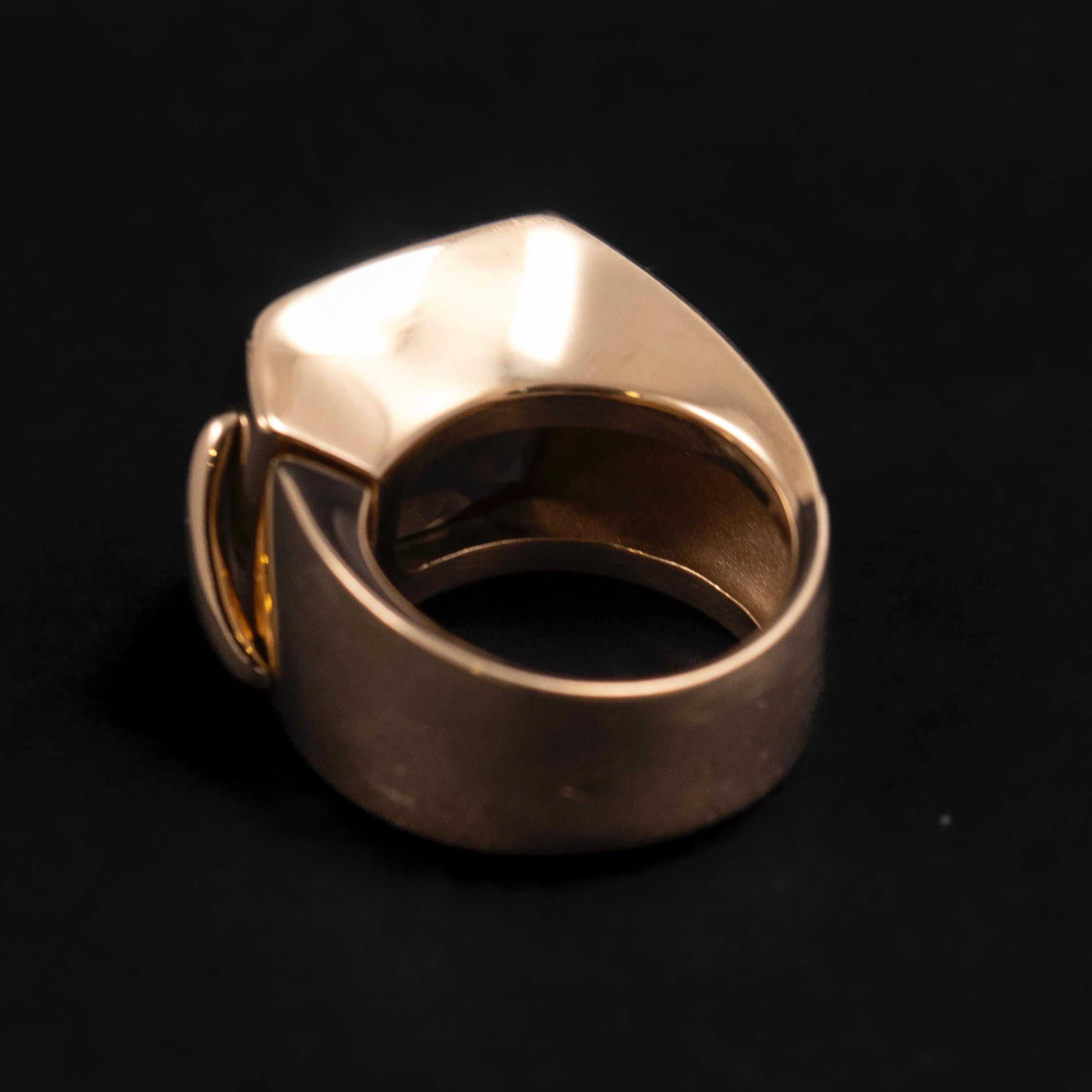 Chaumet Paris Liens Grande bague de cocktail française en or jaune et quartz fumé en vente 1