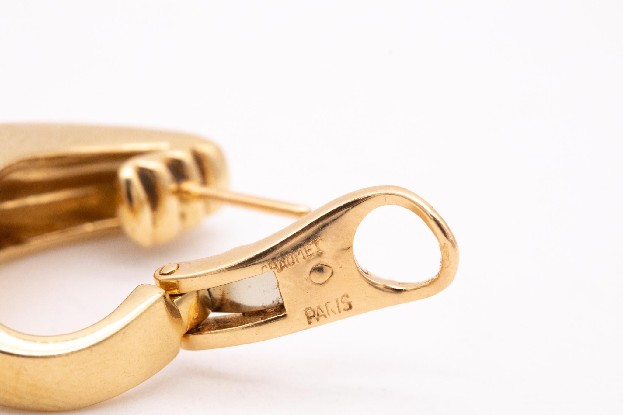 Women's Chaumet Paris Modernist Hoop Clip-On Earrings in Solid 18Kt Yellow Gold