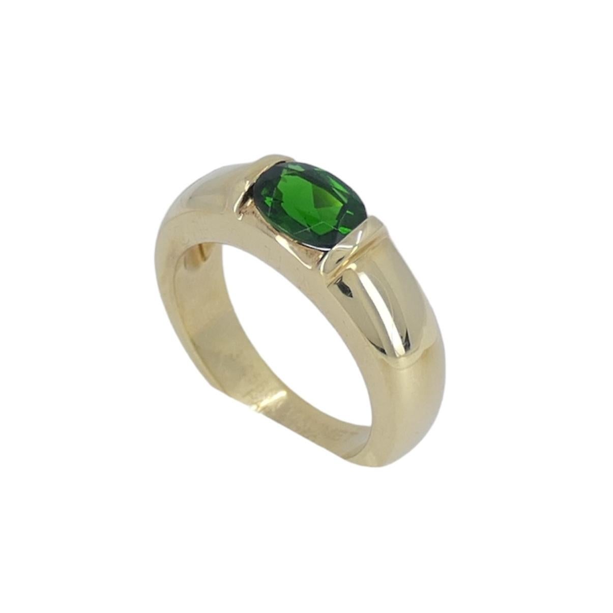 Chaumet Paris Pair of Tourmaline Gold Rings For Sale 4