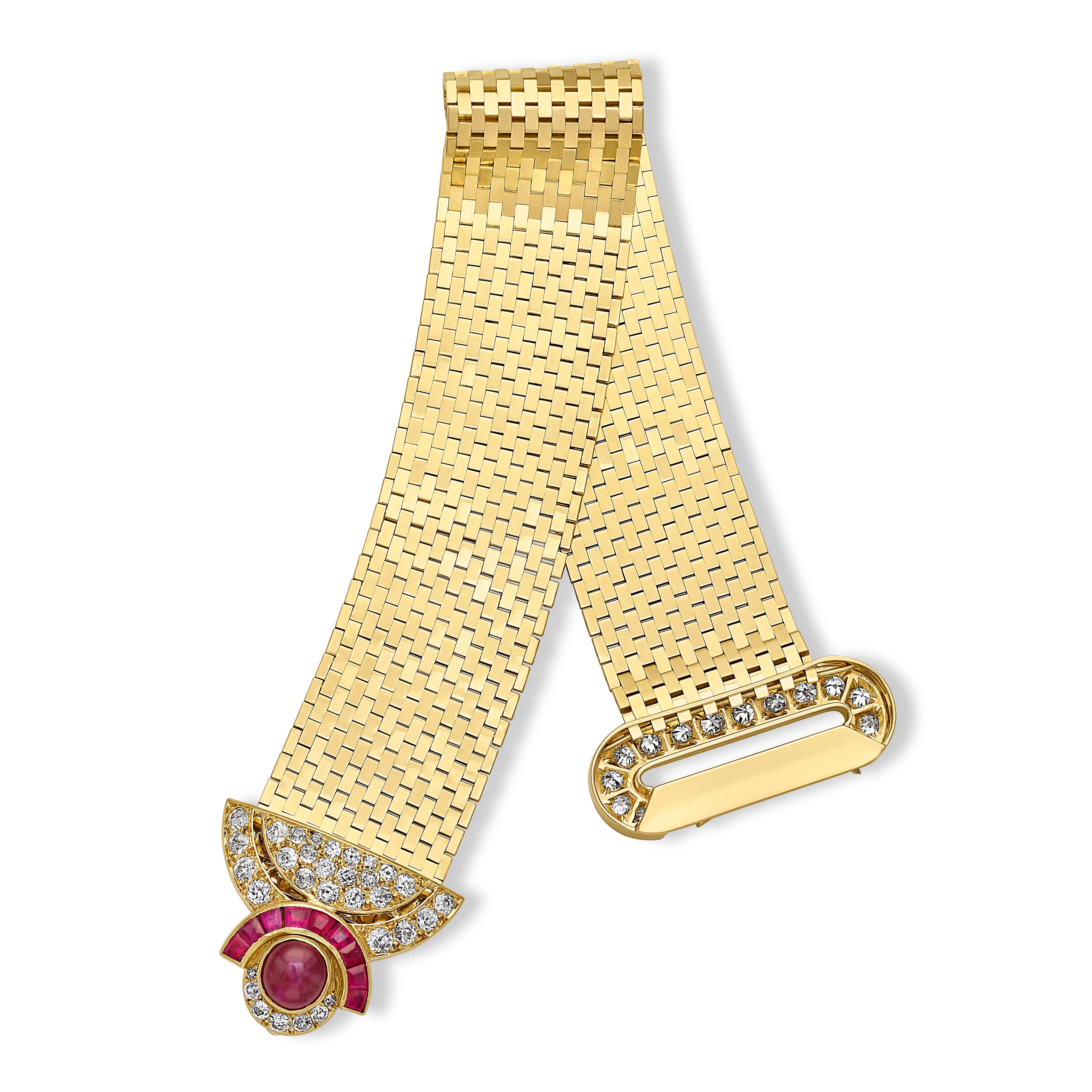 Dazzling Chaumet Paris retro bracelet of jarretière (belt and buckle) design featuring rubies and diamonds set in 18 karat yellow gold. The bracelet incorporates iconic ‘briquettes’ (brick-motif) pattern of highly articulated polished gold links,