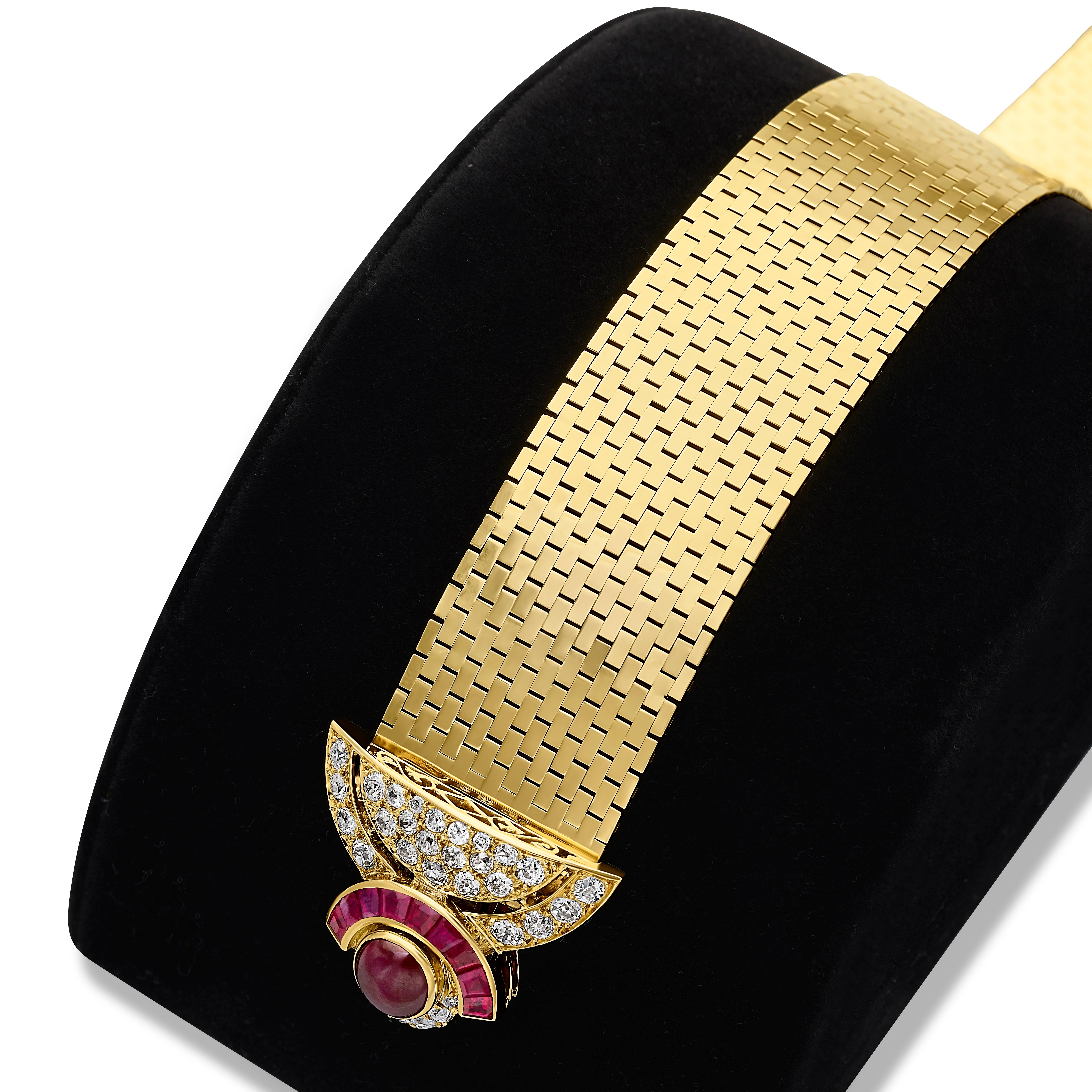 Chaumet Paris Retro Ruby and Diamond Wide Bracelet with Brooch Clip in 18K Gold In Excellent Condition For Sale In Dallas, TX