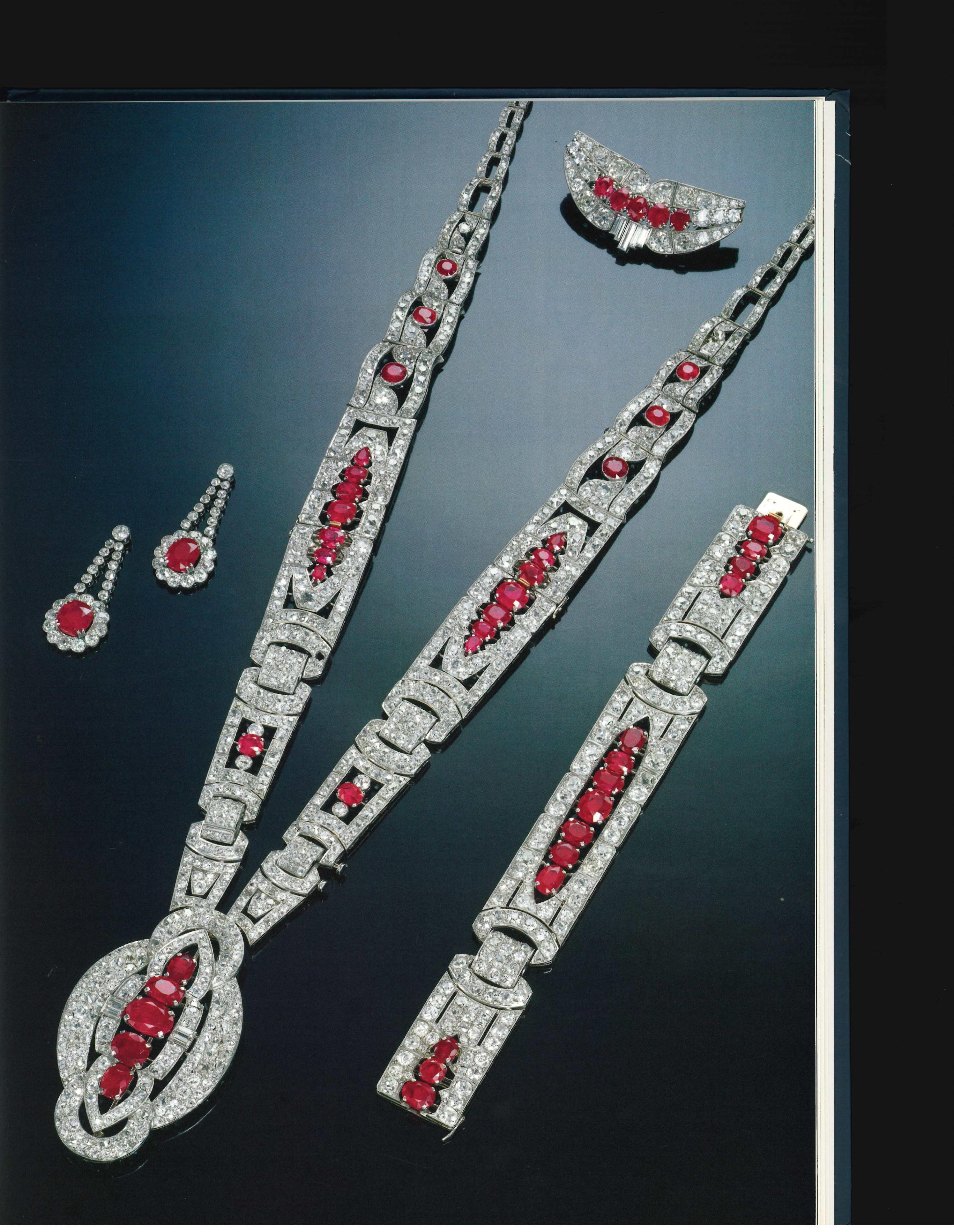 Chaumet Paris: Two Centuries of Fine Jewellery (Book) For Sale 3