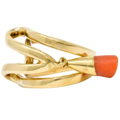 Chaumet Paris Vintage 18 Karat Gold Coral Charm Band Ring, circa 1970s