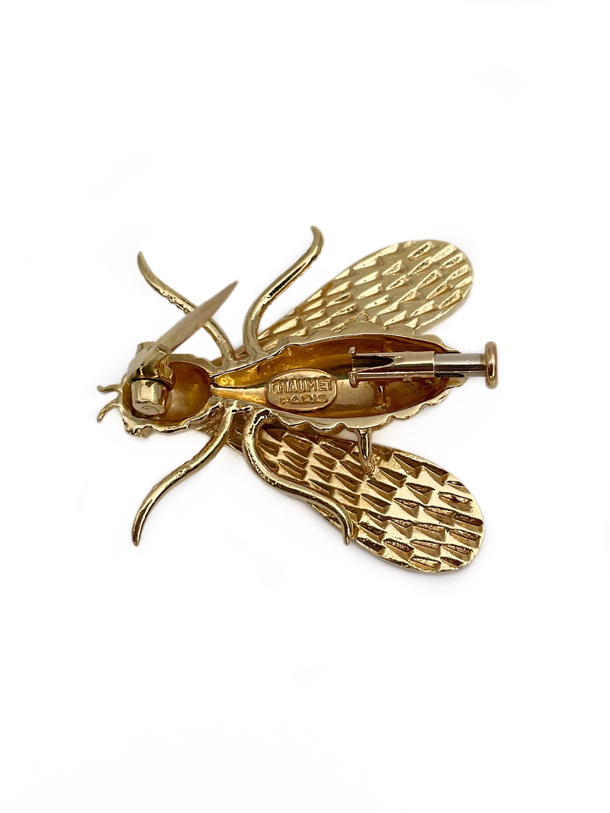 Modern Chaumet Paris Vintage 18 Karat Gold Diamond Bee Pin Brooch 