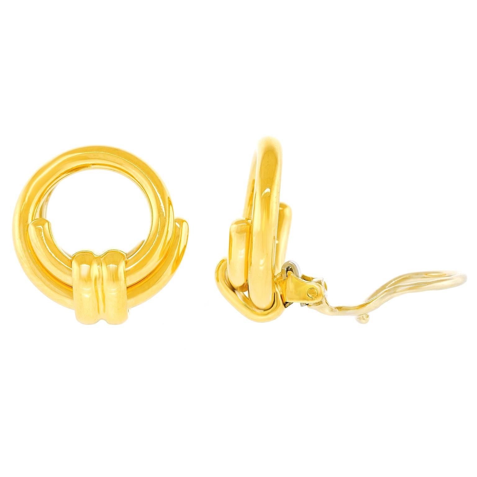 Chaumet Seventies Gold Earrings 3