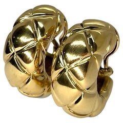 Chaumet Signed Yellow Gold Earrings