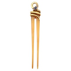 Chaumet snake sapphire hairpin in 18k gold and horn, unsigned, animal jewelry