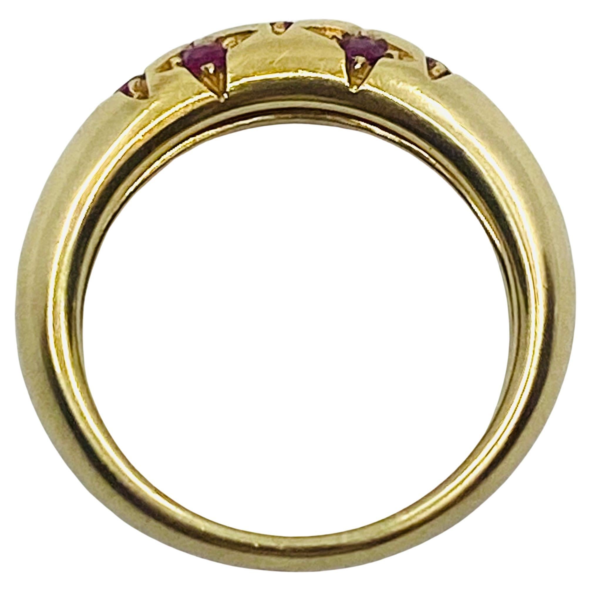 Chaumet Starry Ring 18k Gold Ruby In Good Condition For Sale In Beverly Hills, CA