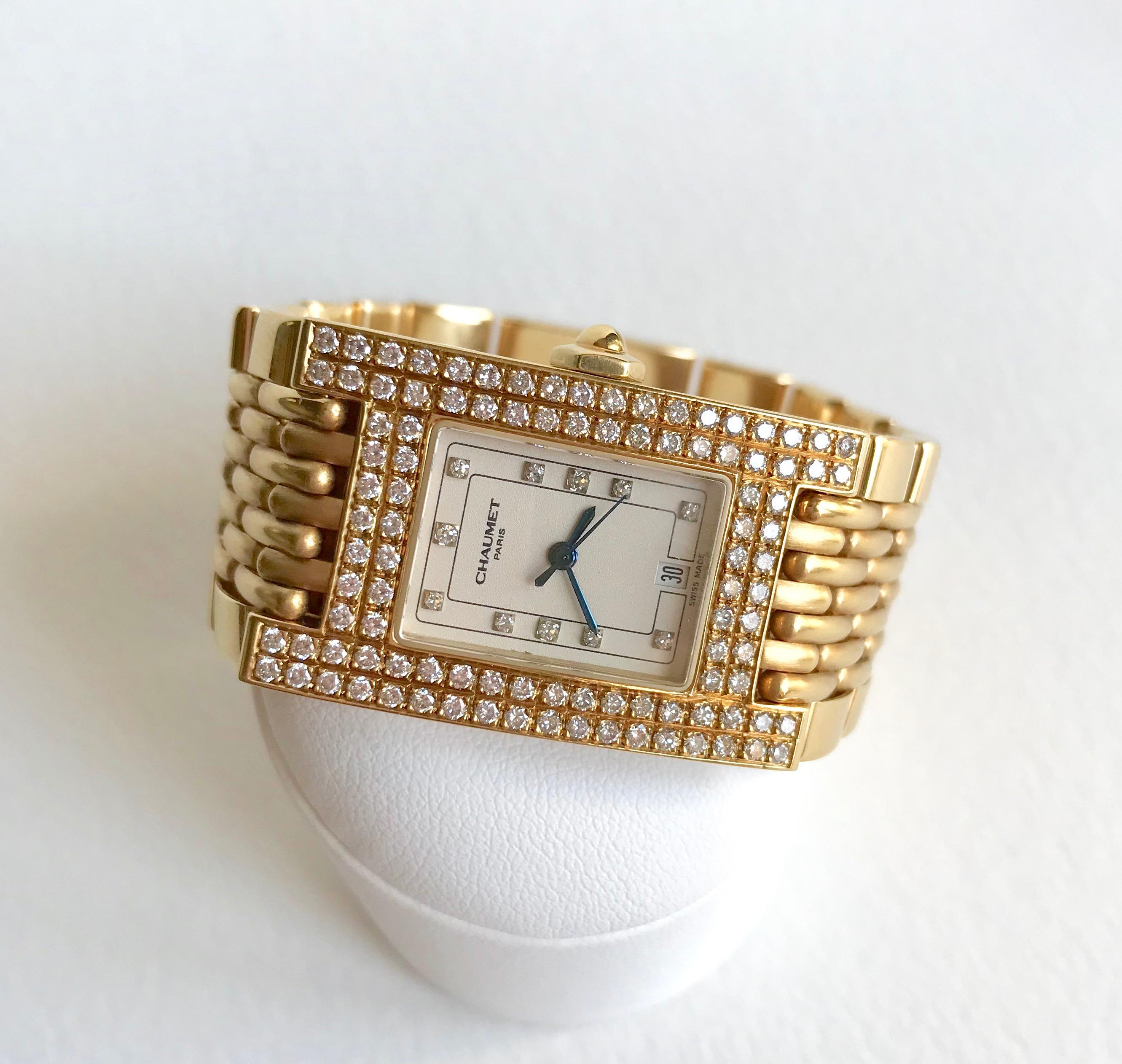 Women's or Men's Chaumet Wristwatch in 18K Gold and Diamonds, Model-Style For Sale