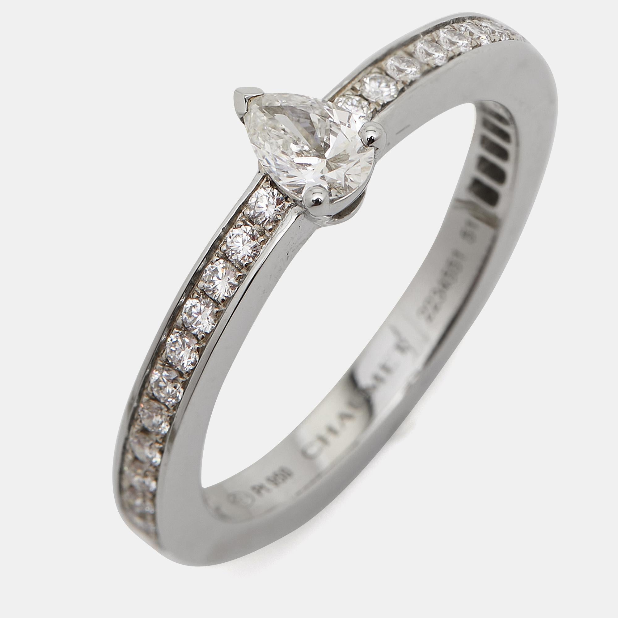 Women's Chaumet Triomphe de Chaumet Diamond Platinum Ring Size 51 For Sale