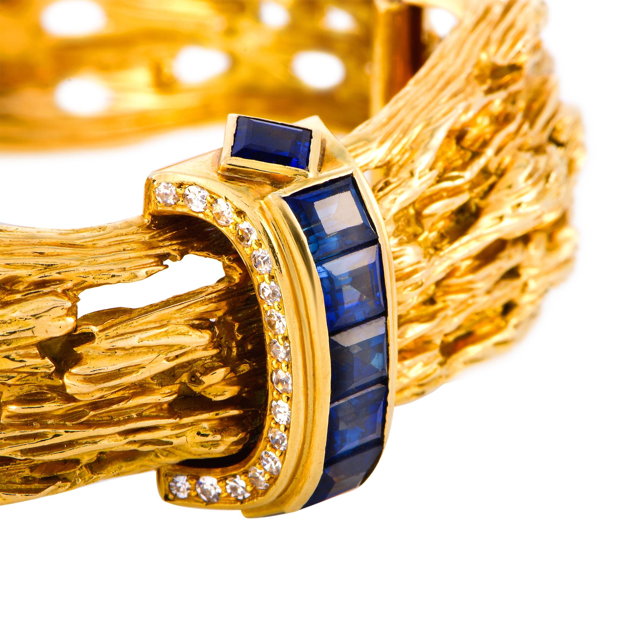 Chaumet Vintage 18 Karat Yellow Gold Diamond and Sapphire Bracelet In Excellent Condition In Southampton, PA