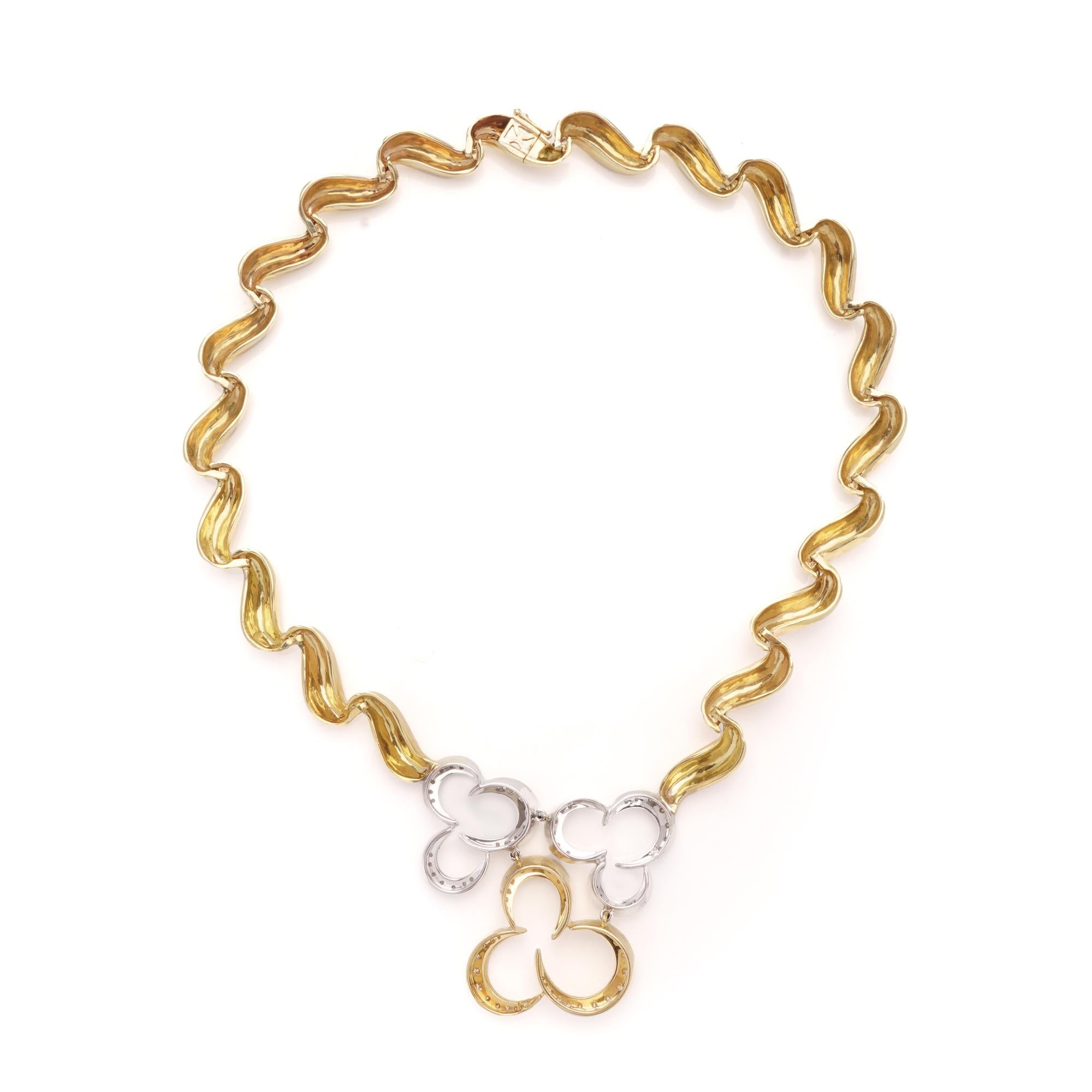 Chaumet Jahrgang  Halskette aus 18-karätigem Gelb- und Weißgold mit Lätzchen im Angebot 4