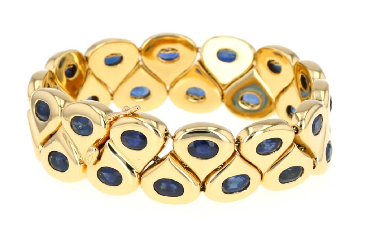 Oval Cut CHAUMET - Vintage bracelet in yellow gold and sappihres