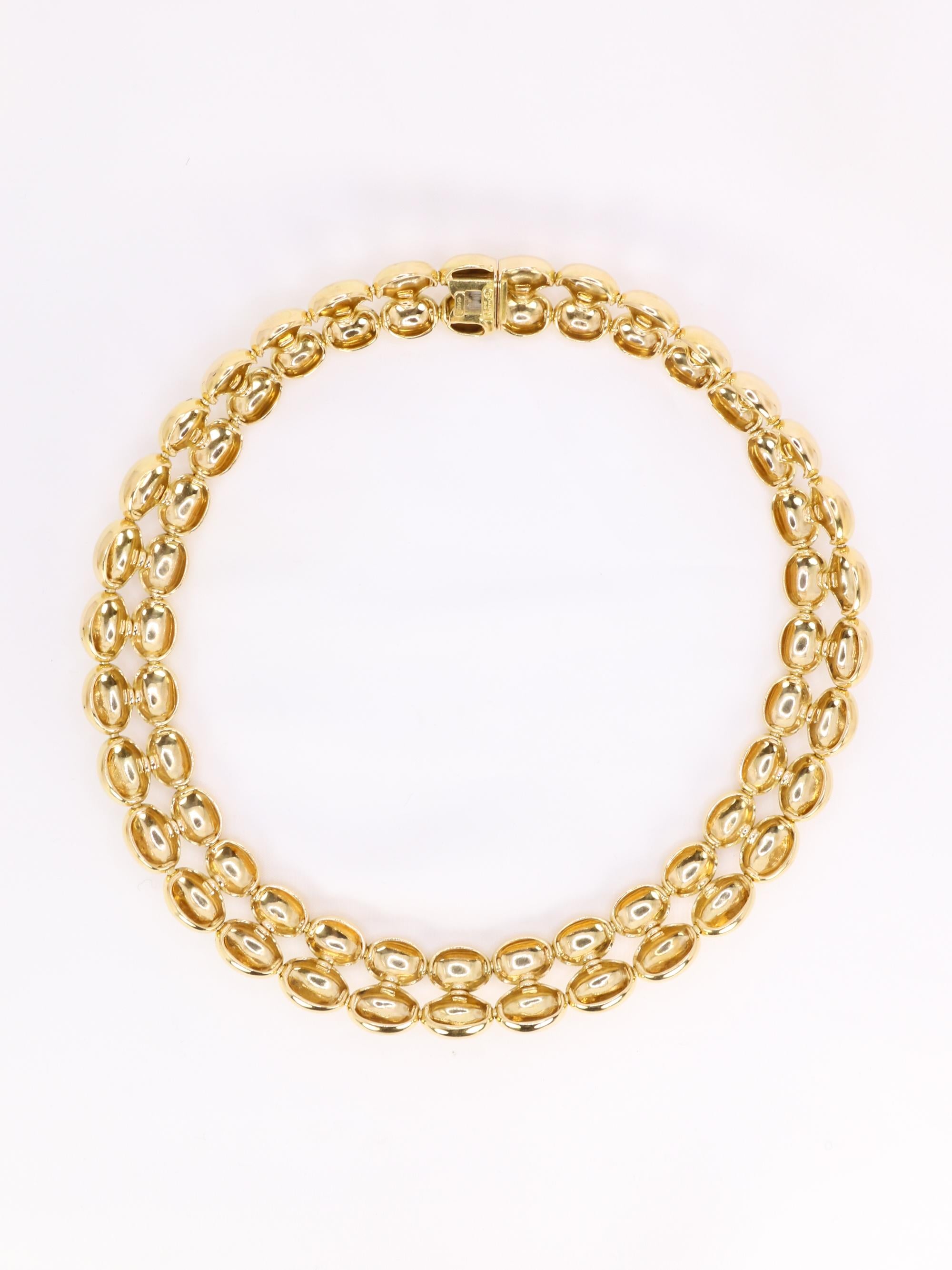 Women's CHAUMET Vintage necklace Magellan model double row in yellow gold For Sale