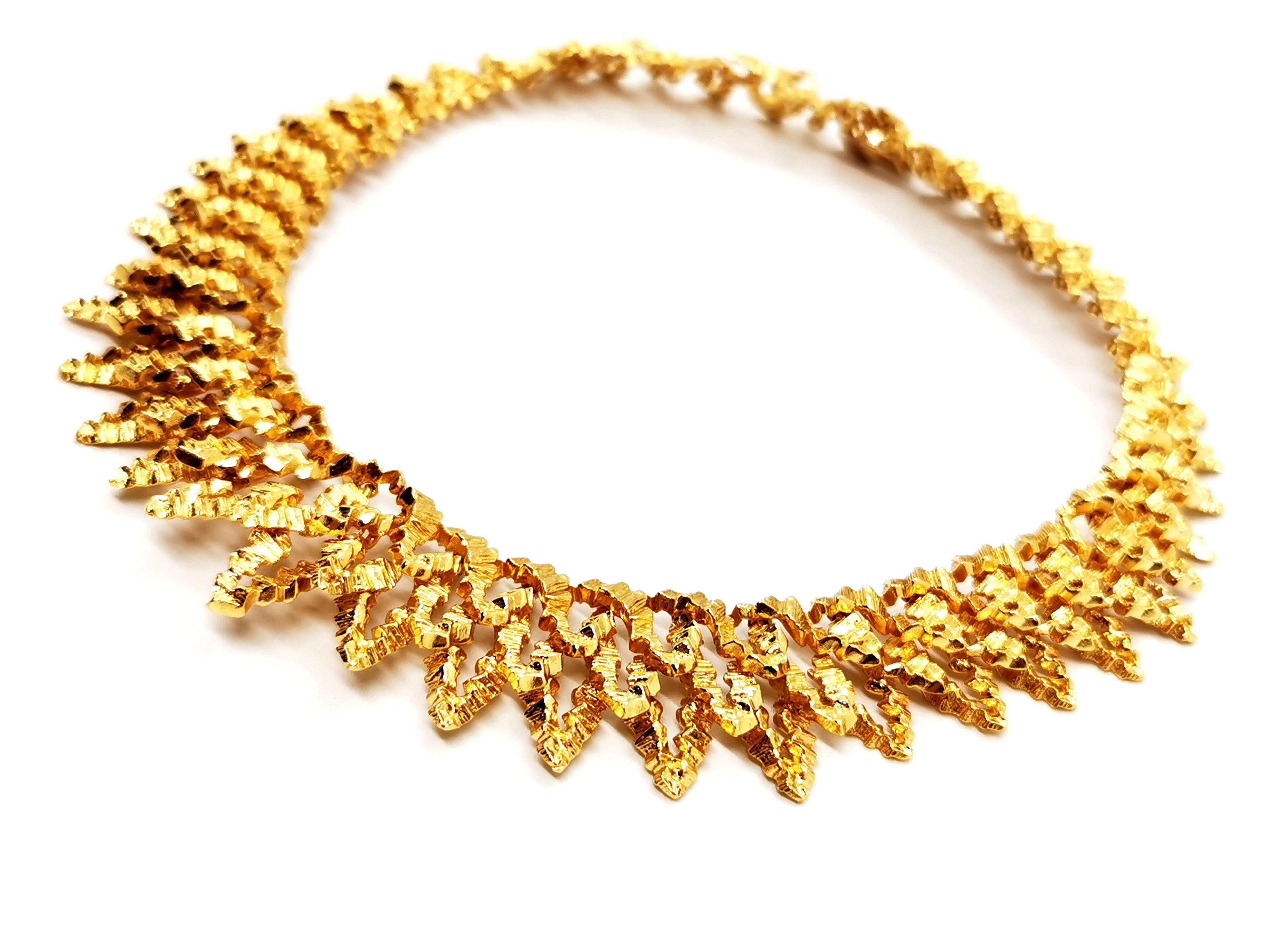 Chaumet Vintage Necklace Yellow Gold For Sale 1