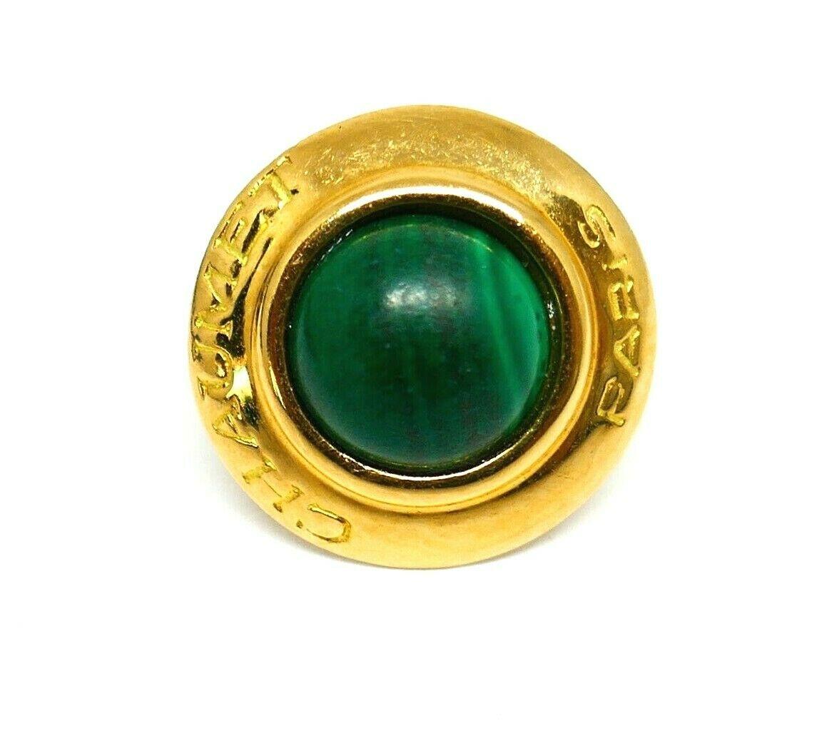 Chaumet Vintage Yellow Gold Malachite Cufflinks Tie Tack Set  In Excellent Condition For Sale In Beverly Hills, CA