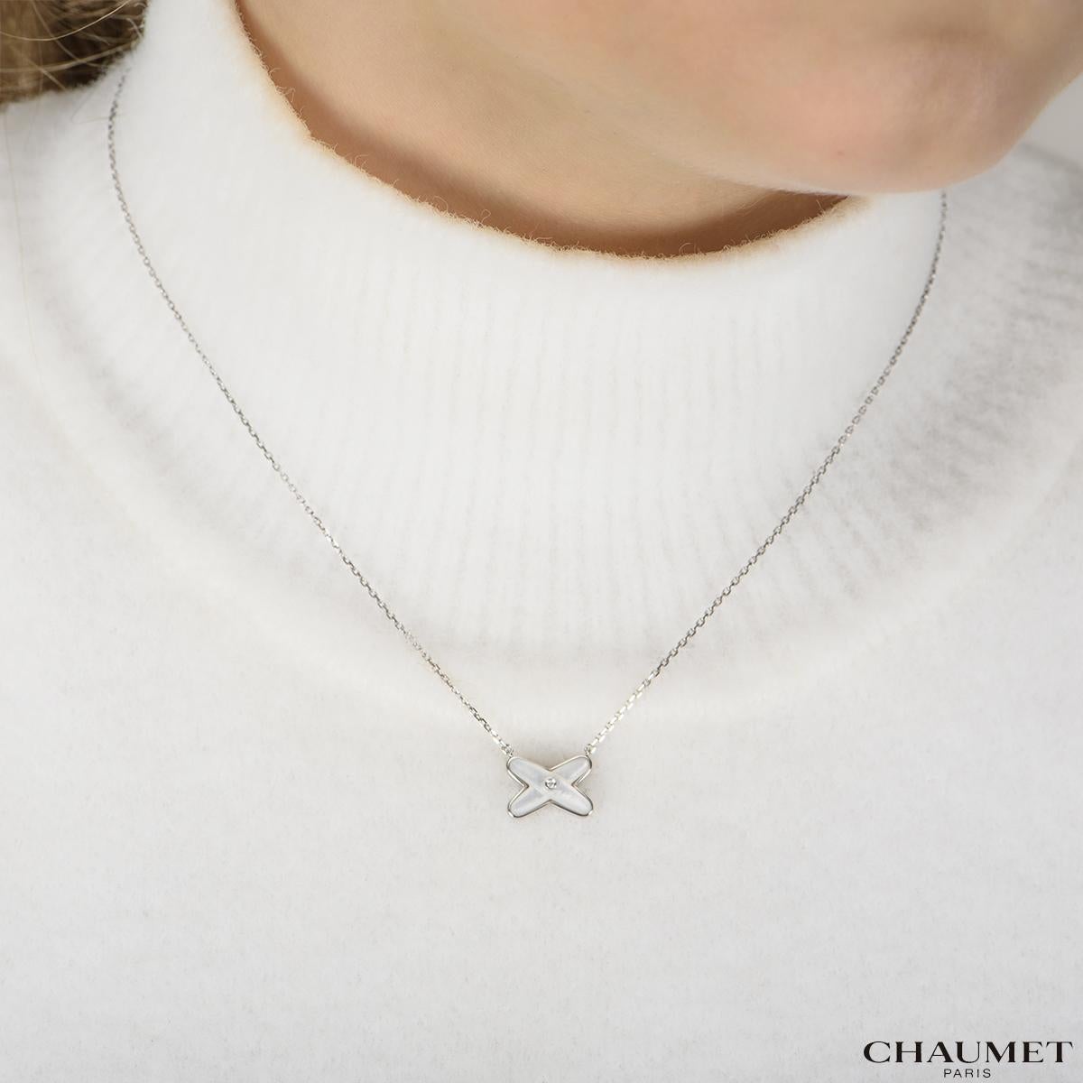 Round Cut Chaumet White Gold Mother of Pearl & Diamond Juex de Liens Necklace & Bracelet