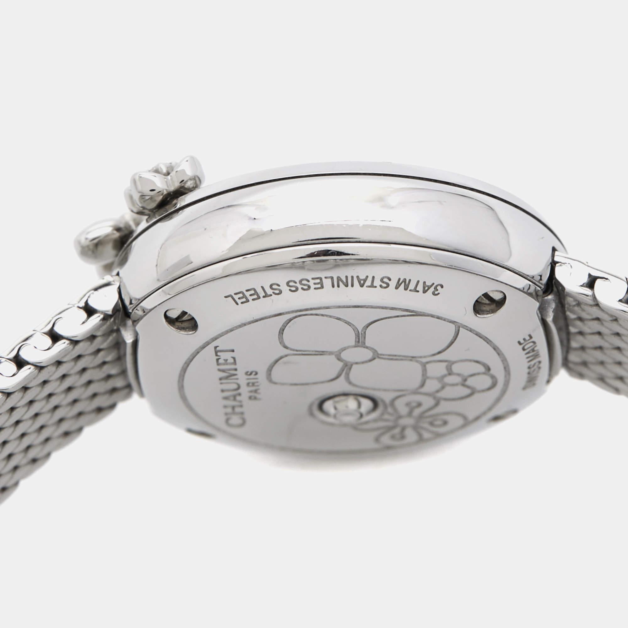 Chaumet Montre-bracelet pour femme Hortensia W20611-20W en acier inoxydable blanc et diamants 22 Bon état à Dubai, Al Qouz 2