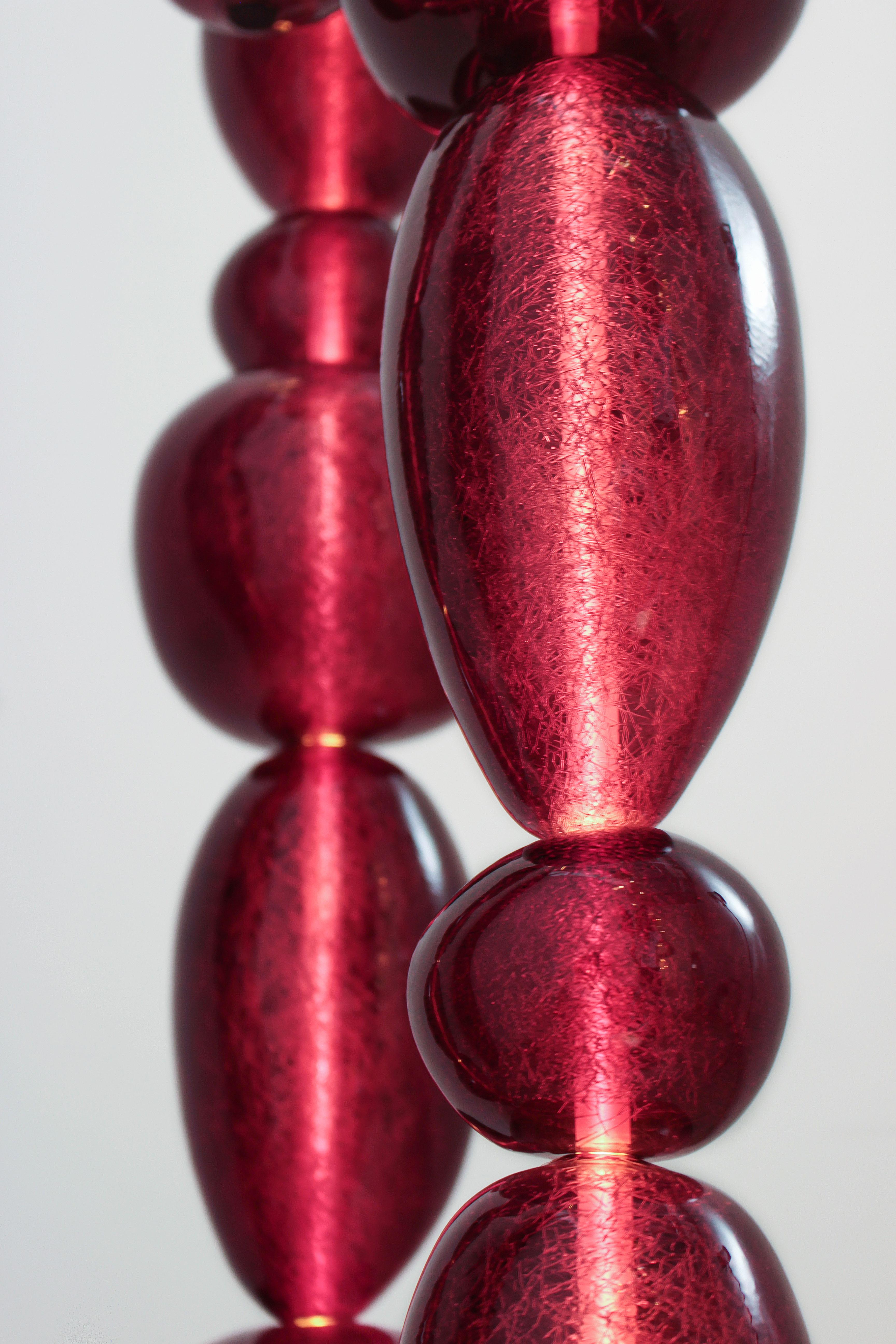 Moderne Chavana - Lampe pendante contemporaine en verre - Prune - Concept Verre en vente