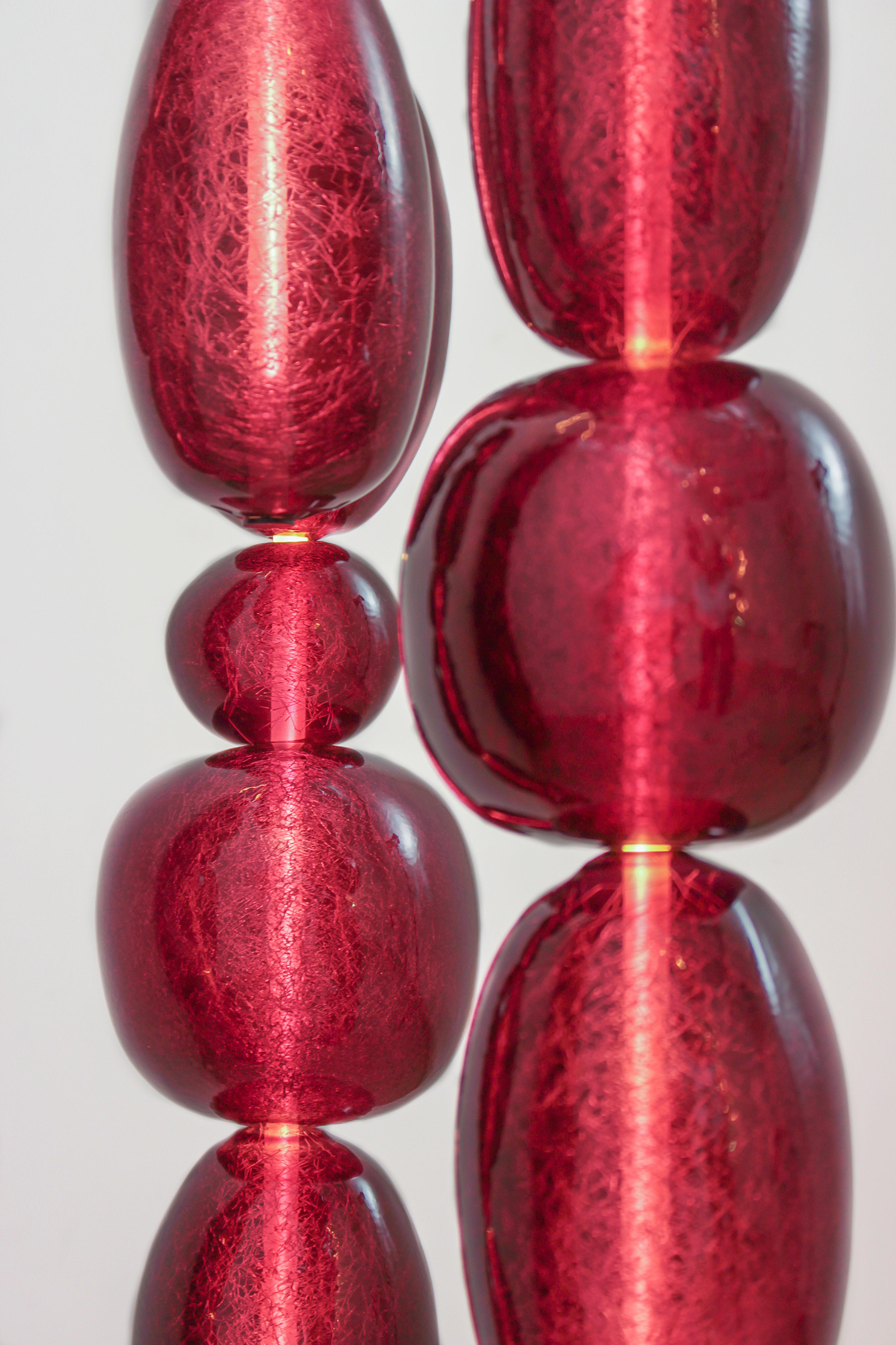 italien Chavana - Lampe pendante contemporaine en verre - Prune - Concept Verre en vente
