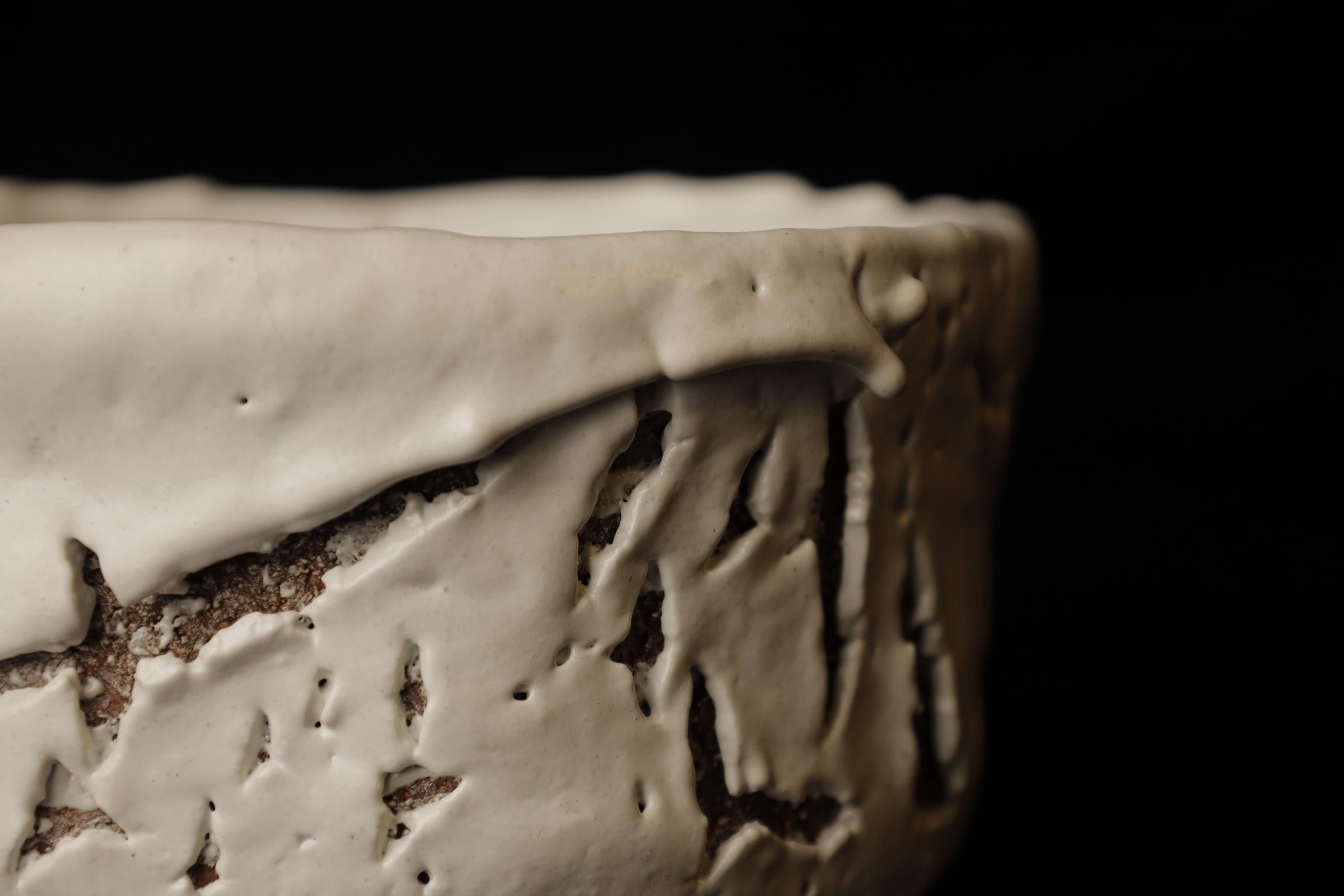 Contemporary Chawan (tea bowl) by famous Hagi contemporary artist Seigan Yamane For Sale