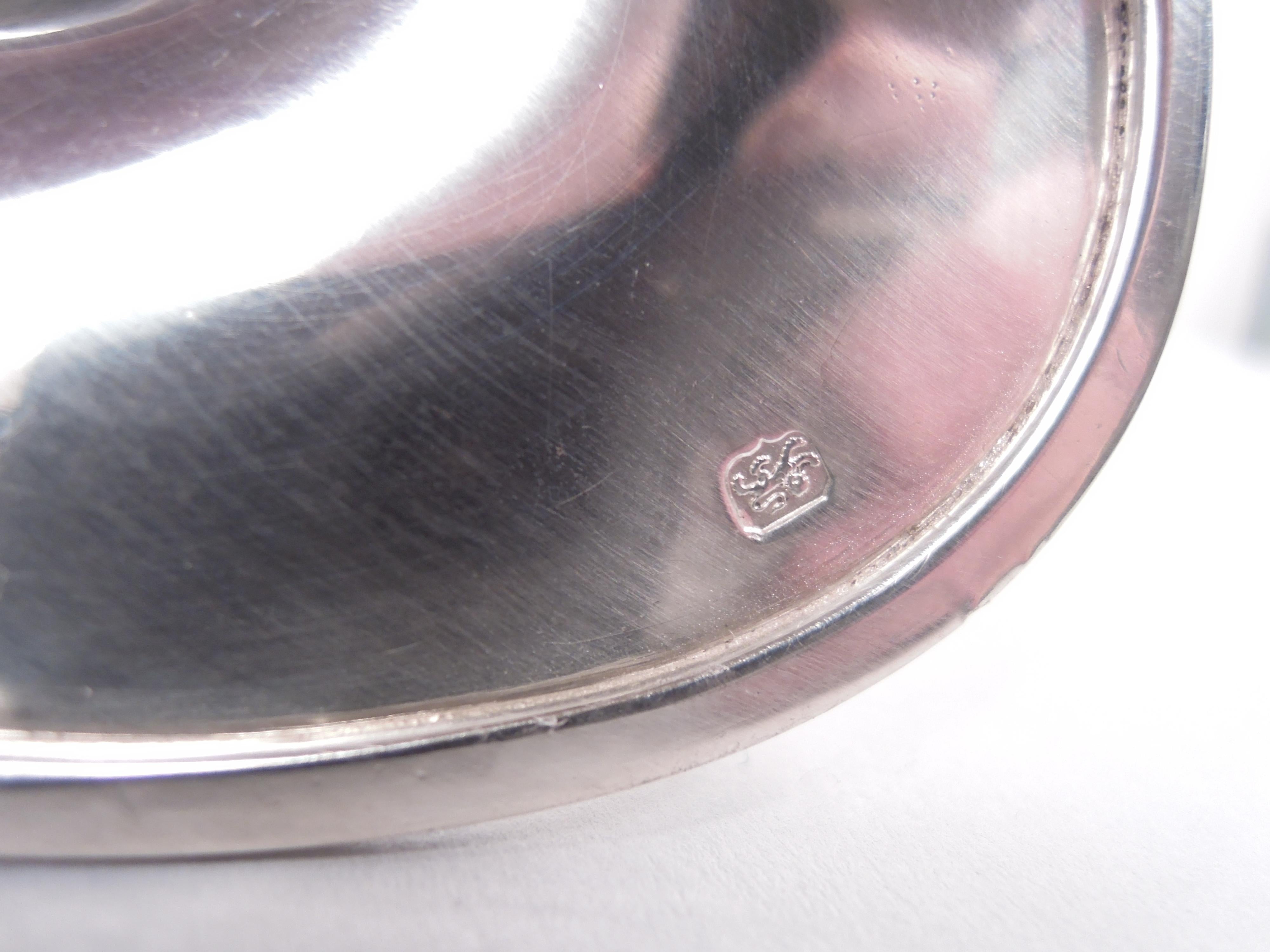 Chawner, porta tè in argento sterling georgiano neoclassico inglese, 1788 in vendita 3