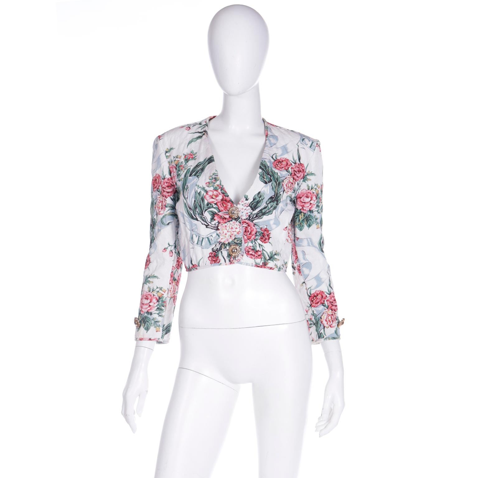 This vintage Moschino quilted cropped floral jacket is such a great piece and we think it's such a great vintage jacket to incorporate into any modern wardrobe. We have a huge vintage Moschino collection that we will be releasing over the next few