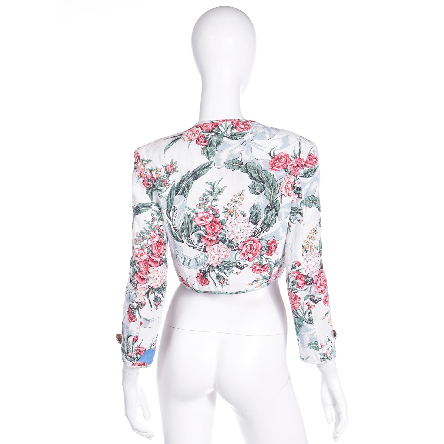Cheap and Chic by Moschino Vintage Quilted Pink & Green Floral Cropped Jacket In Excellent Condition For Sale In Portland, OR