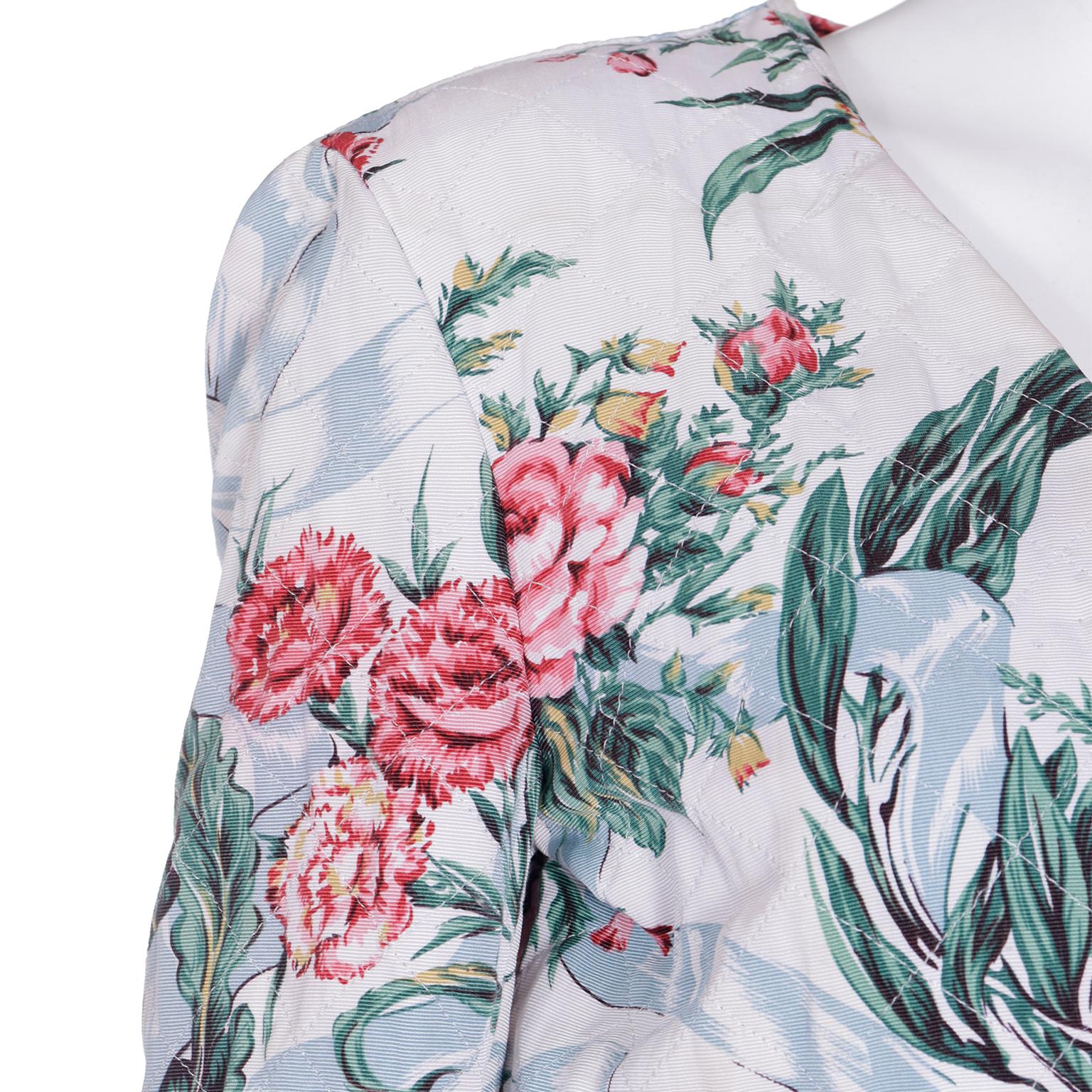 Cheap and Chic by Moschino Vintage Quilted Pink & Green Floral Cropped Jacket For Sale 1
