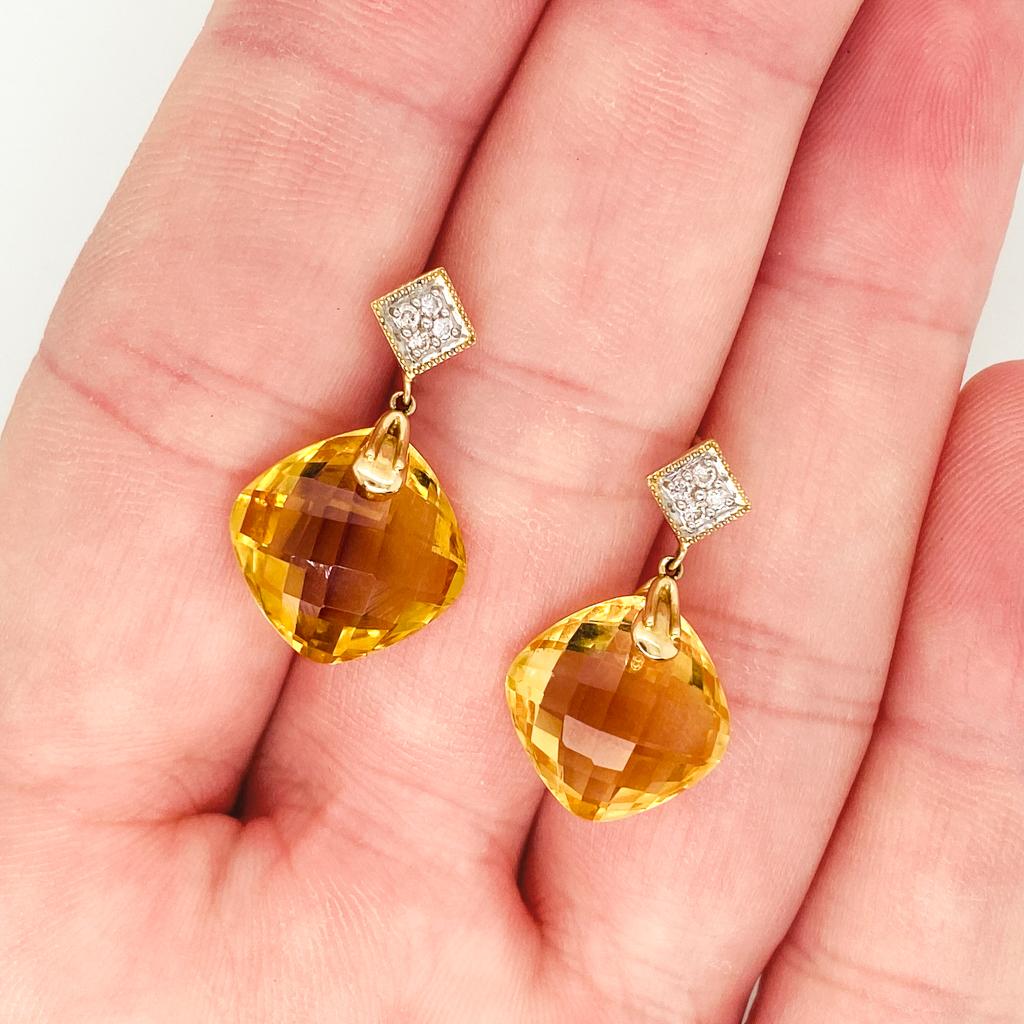 Checkerboard Citrine Dangle Earrings in 14k Yellow Gold with Diamonds In New Condition For Sale In Austin, TX