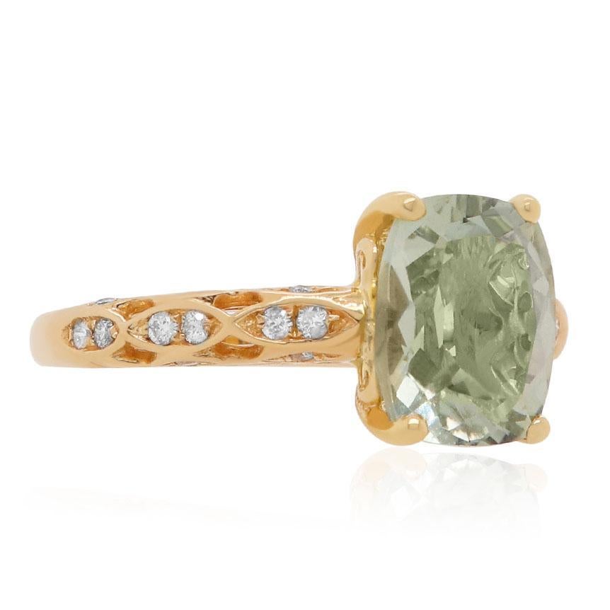 14K Yellow Gold
1 Cushion Cut Green Amethyst at 2.77 Carats - 8 x 10 millimeters
24 Brilliant Round White Diamonds at 0.17 Carats
Color: H-I
Clarity: SI

Alberto offers complimentary sizing on all rings.

Fine one-of-a-kind craftsmanship meets