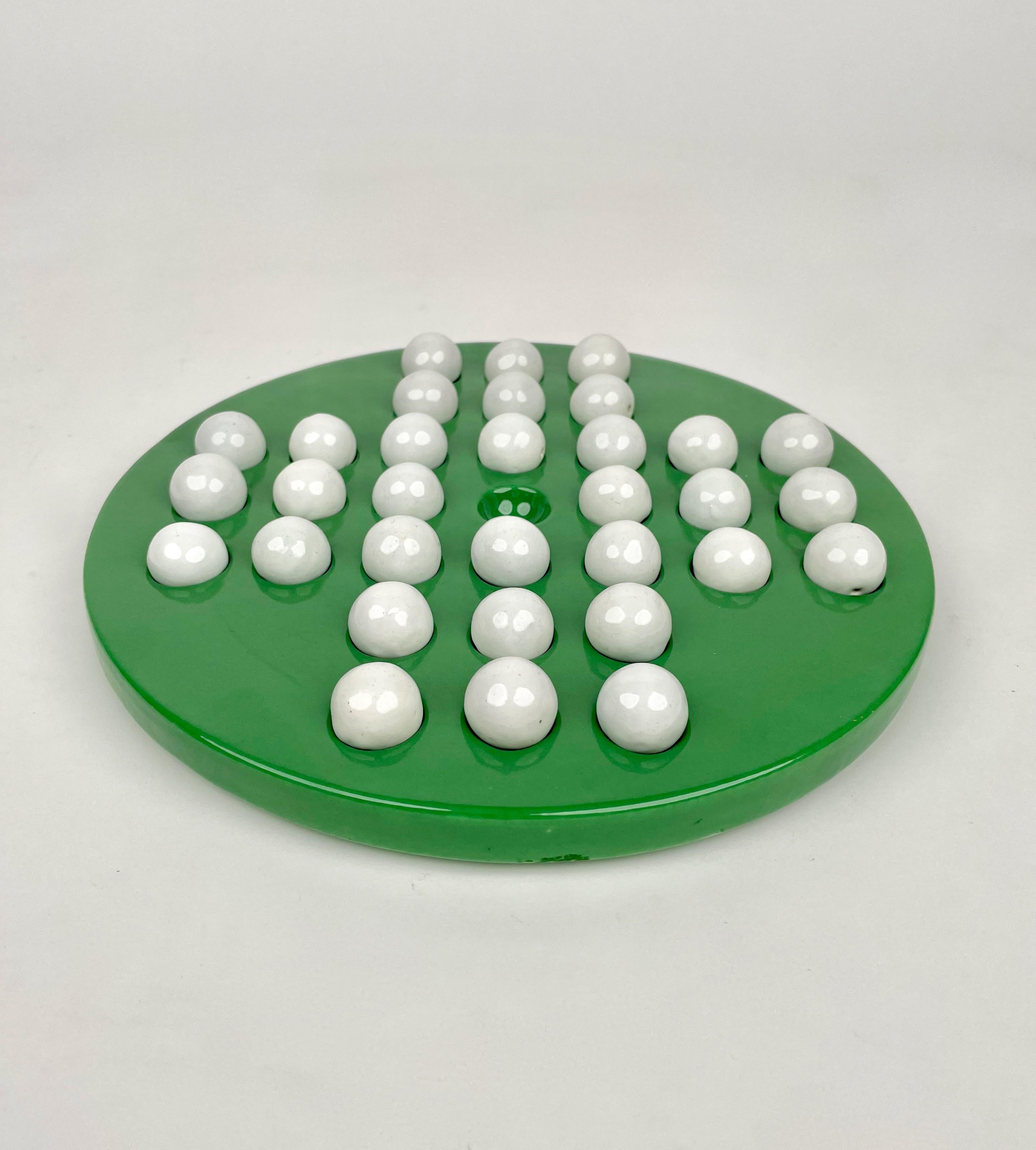 Checkers Game by Ennio Lucini for Gabbianelli Green & White Ceramic, Italy 1970s For Sale 3